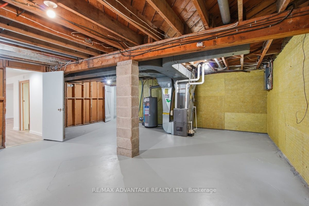367 Brock Street Property Photo 29
