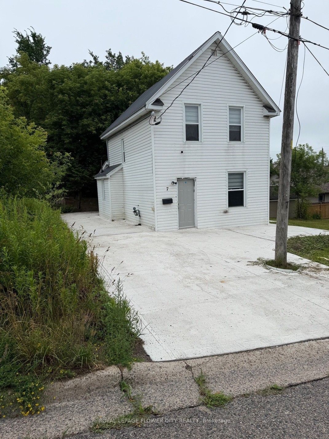 7 Hearst Street Property Photo 1