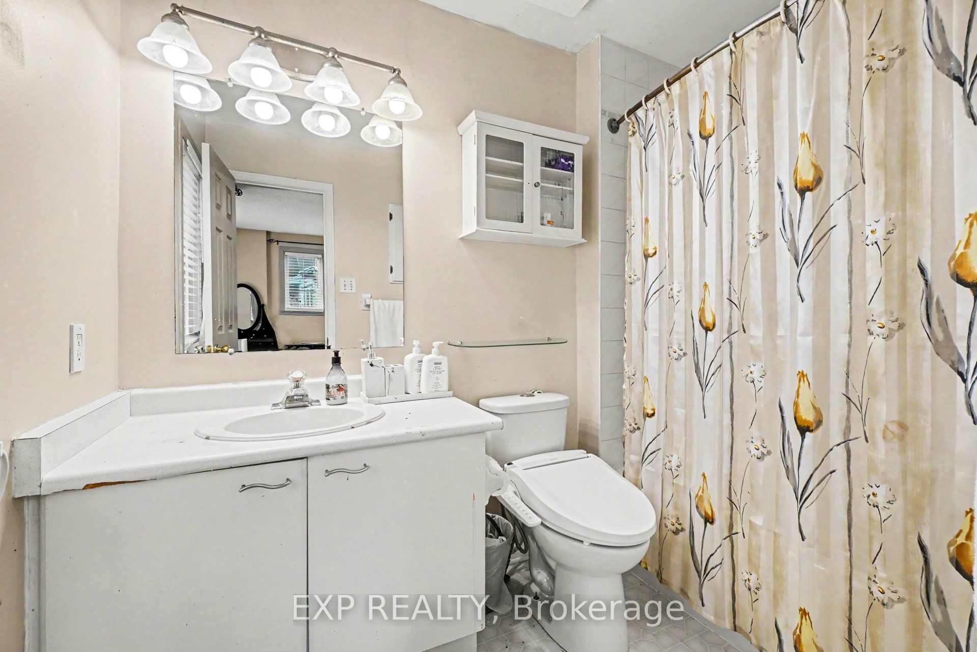 11 Longshire Circle Property Photo 20