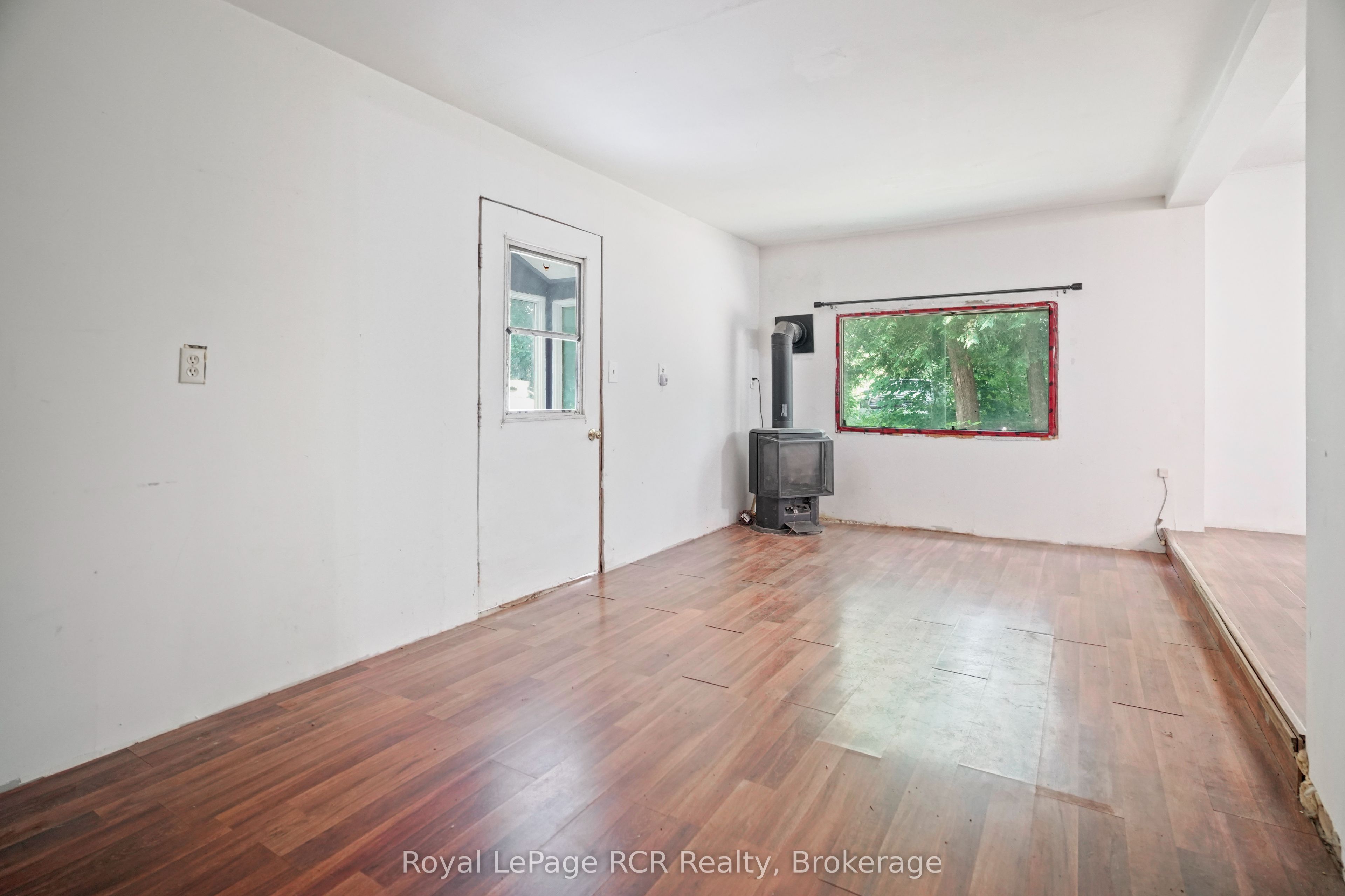 984 14 Concession E Property Photo 9