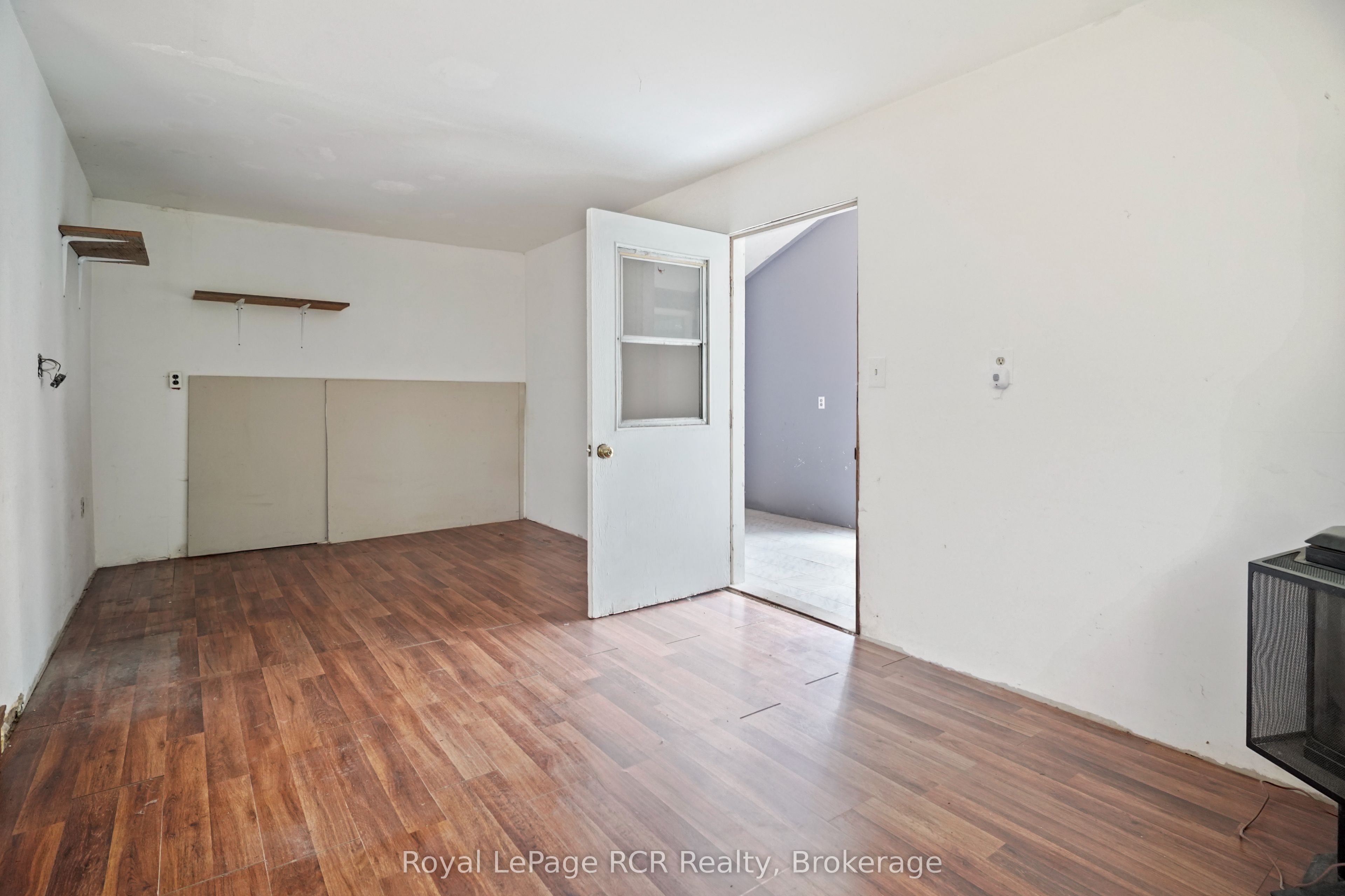 984 14 Concession E Property Photo 10