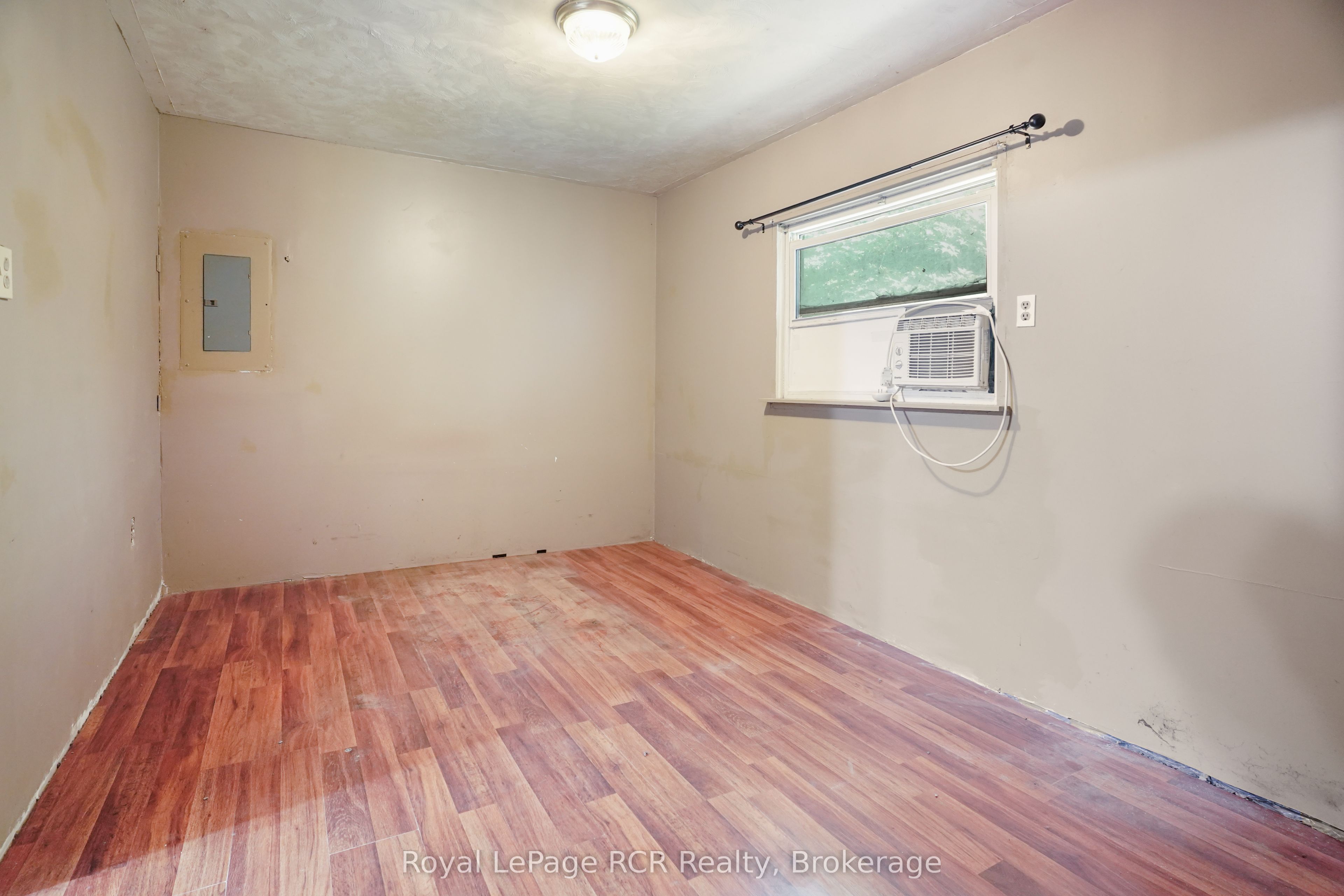 984 14 Concession E Property Photo 15