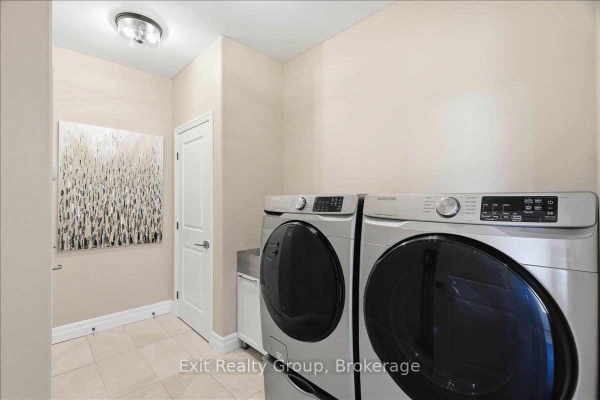 32 Wims Way Property Photo 16