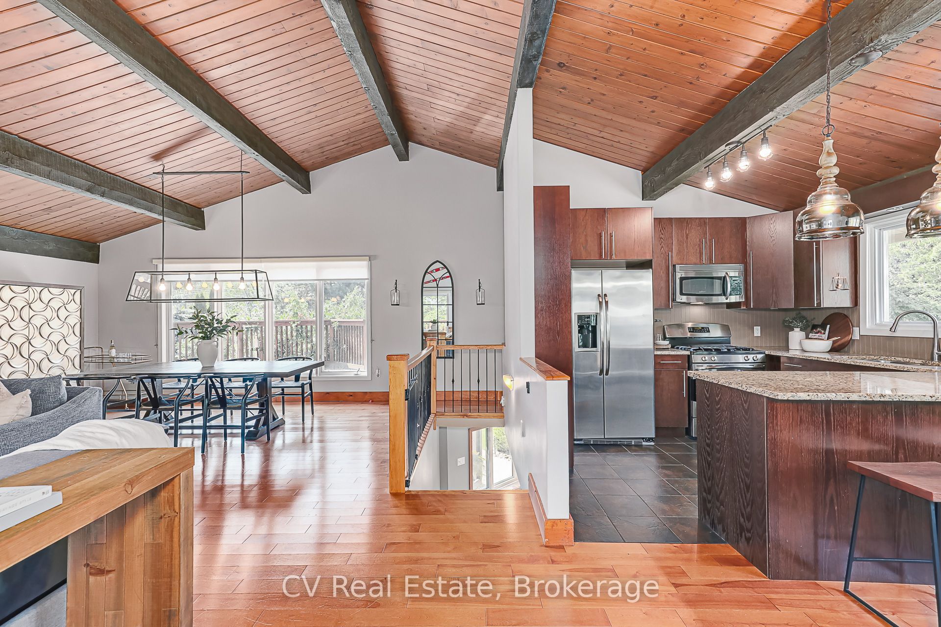 156 Chamonix Crescent Property Photo 7