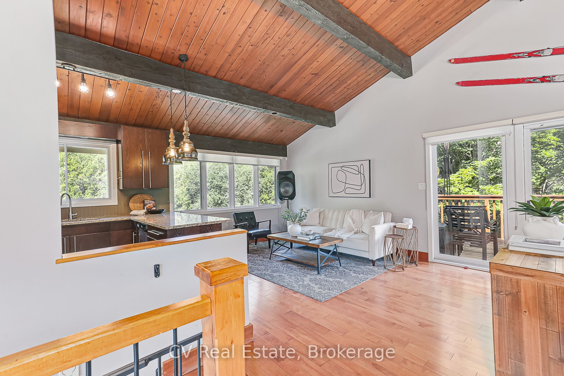 156 Chamonix Crescent Property Photo 12
