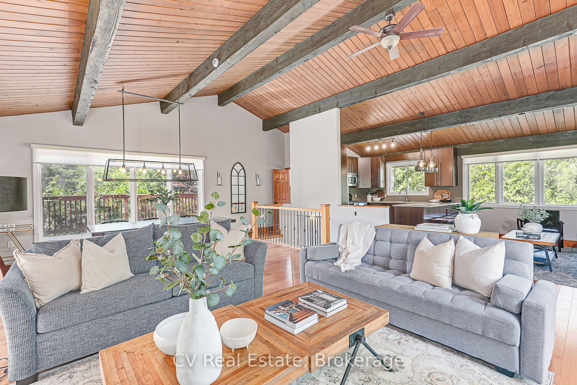 156 Chamonix Crescent Property Photo 15