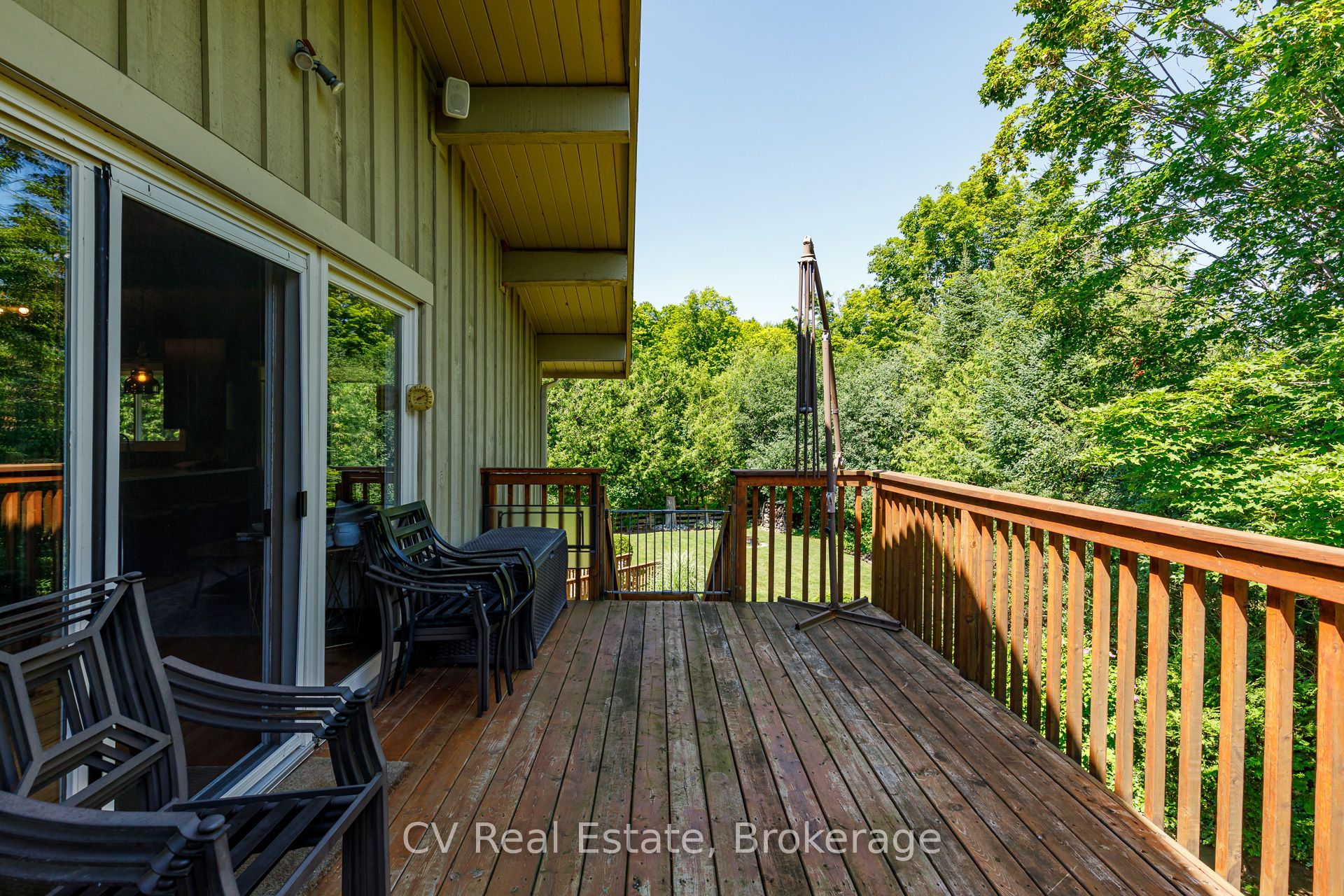 156 Chamonix Crescent Property Photo 42