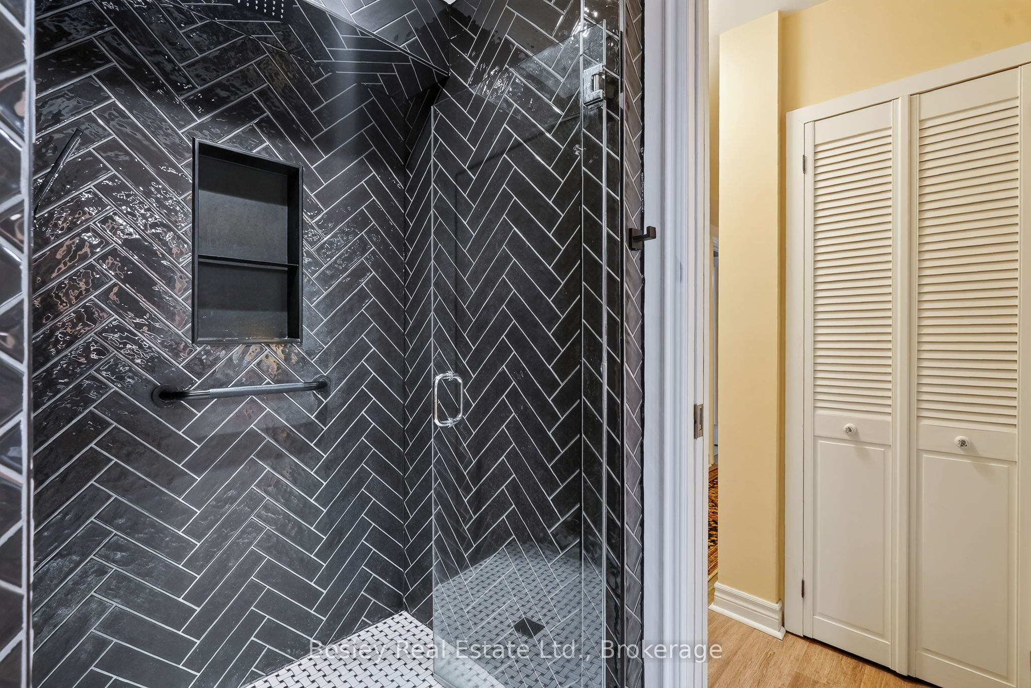 4 Baldwin Street Property Photo 29