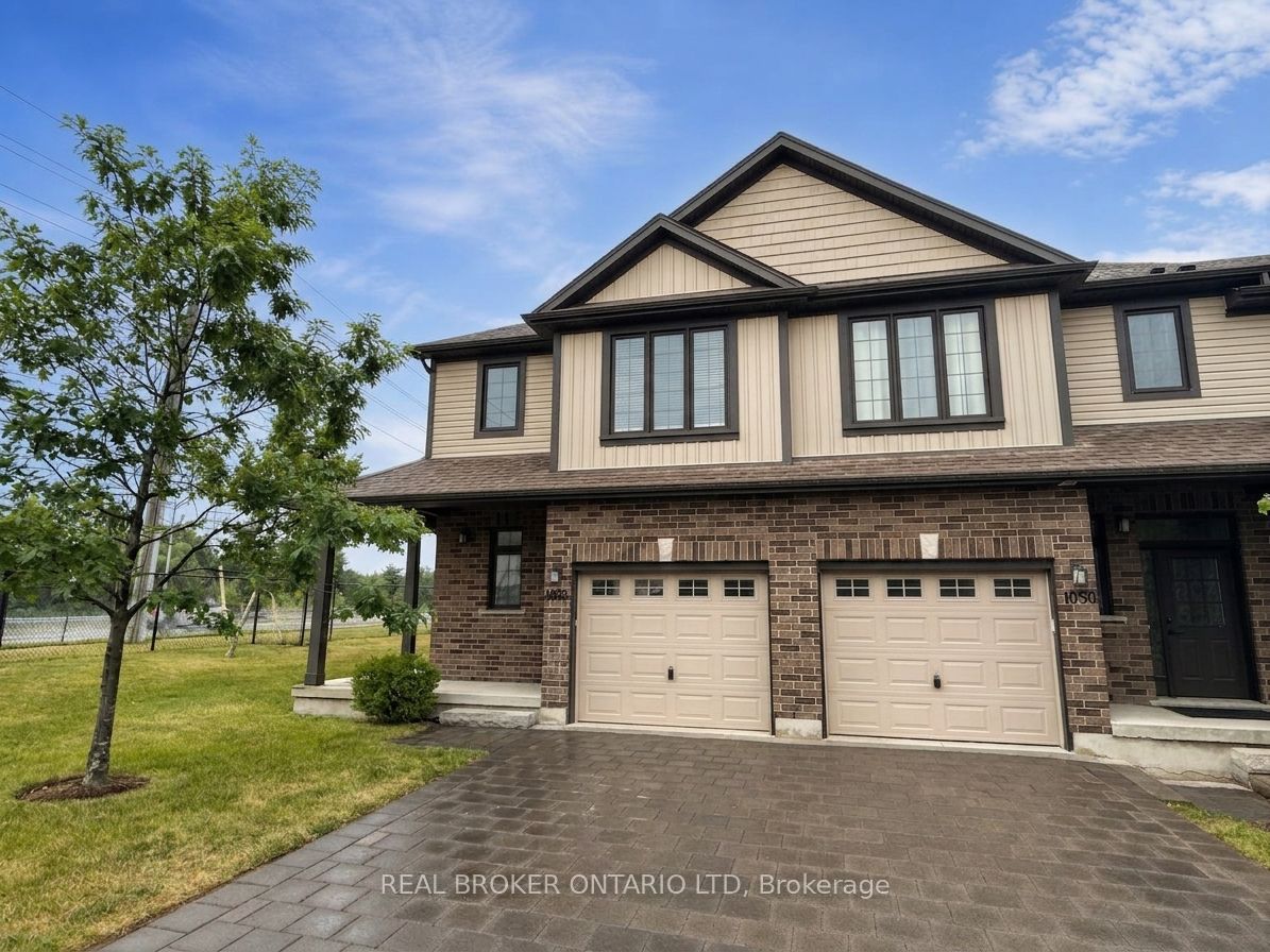1054 Oakcrossing Gate Property Photo 31