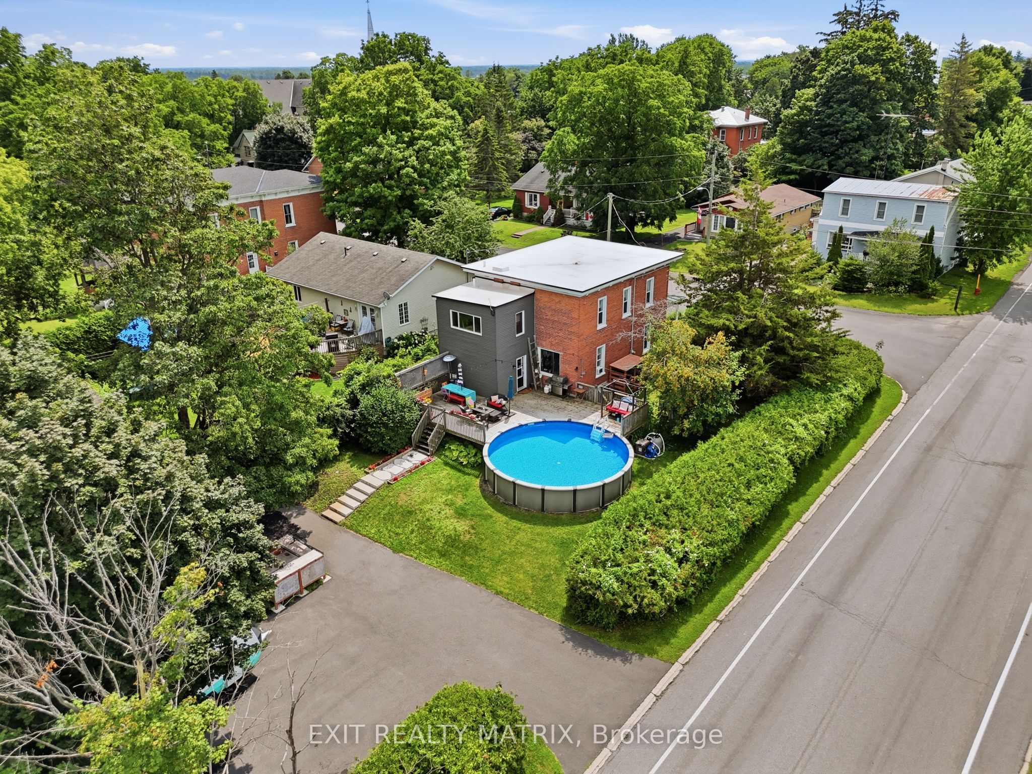 89 Grout Street Property Photo 4