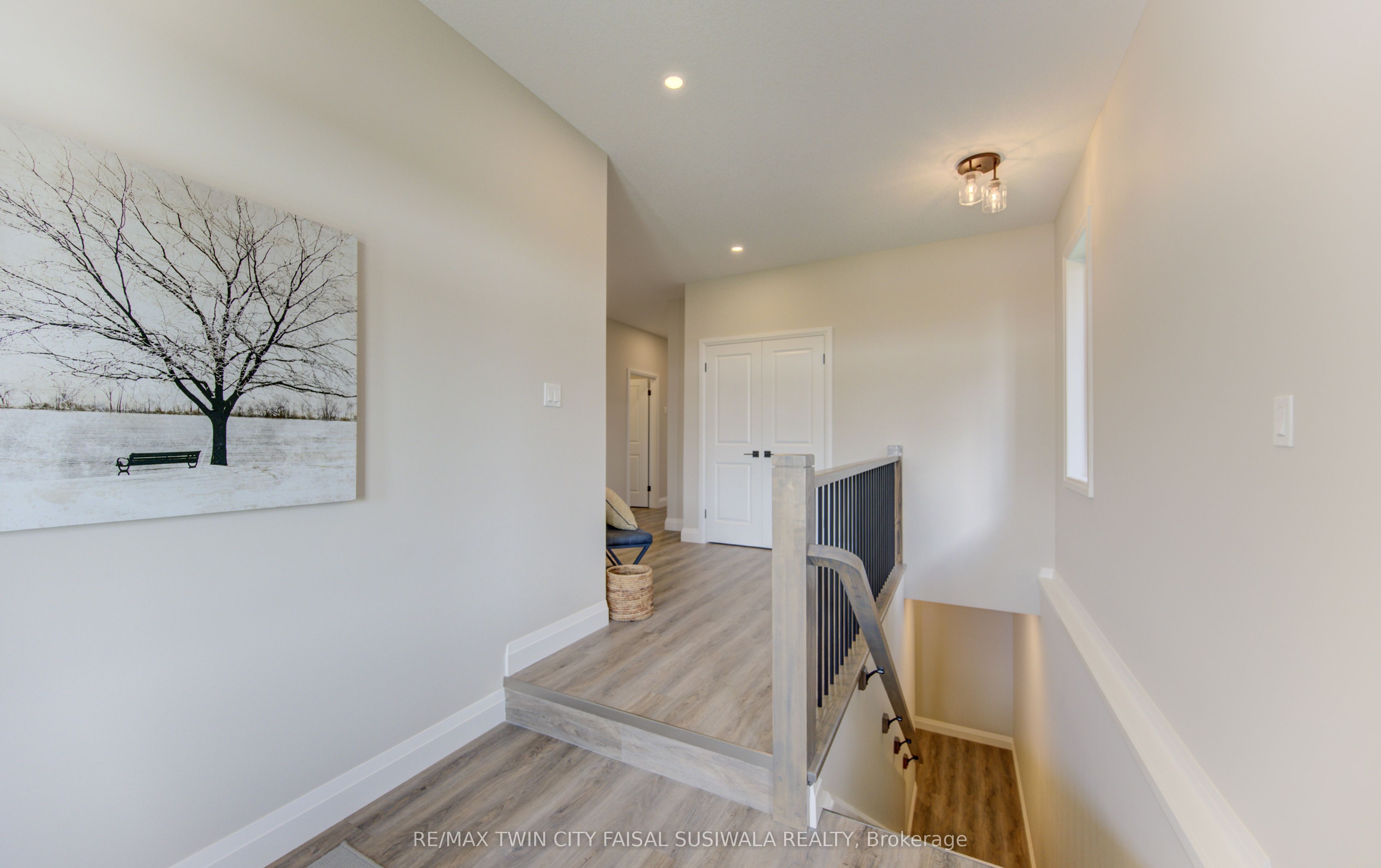 100 Bedell Drive Property Photo 7