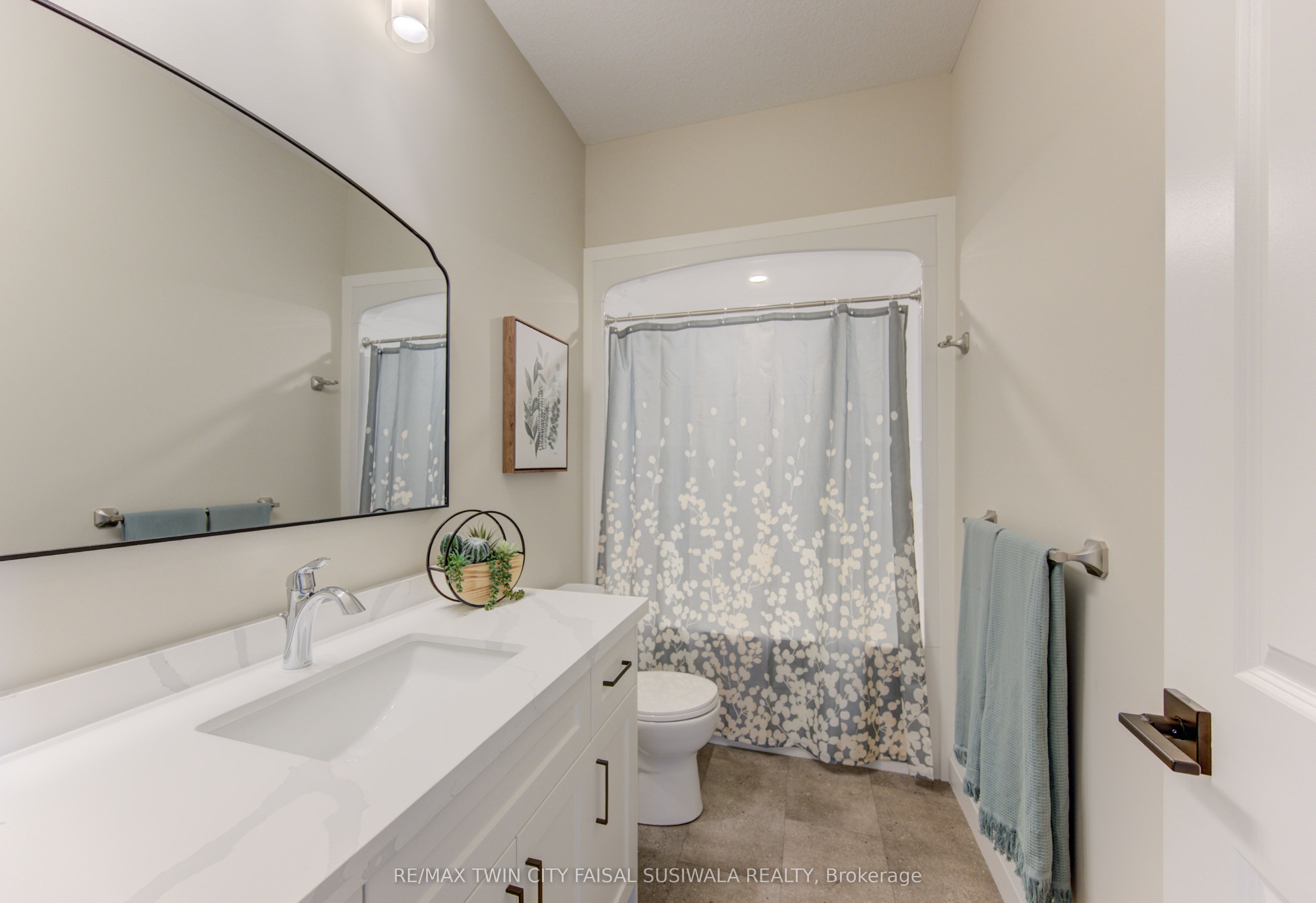 100 Bedell Drive Property Photo 22