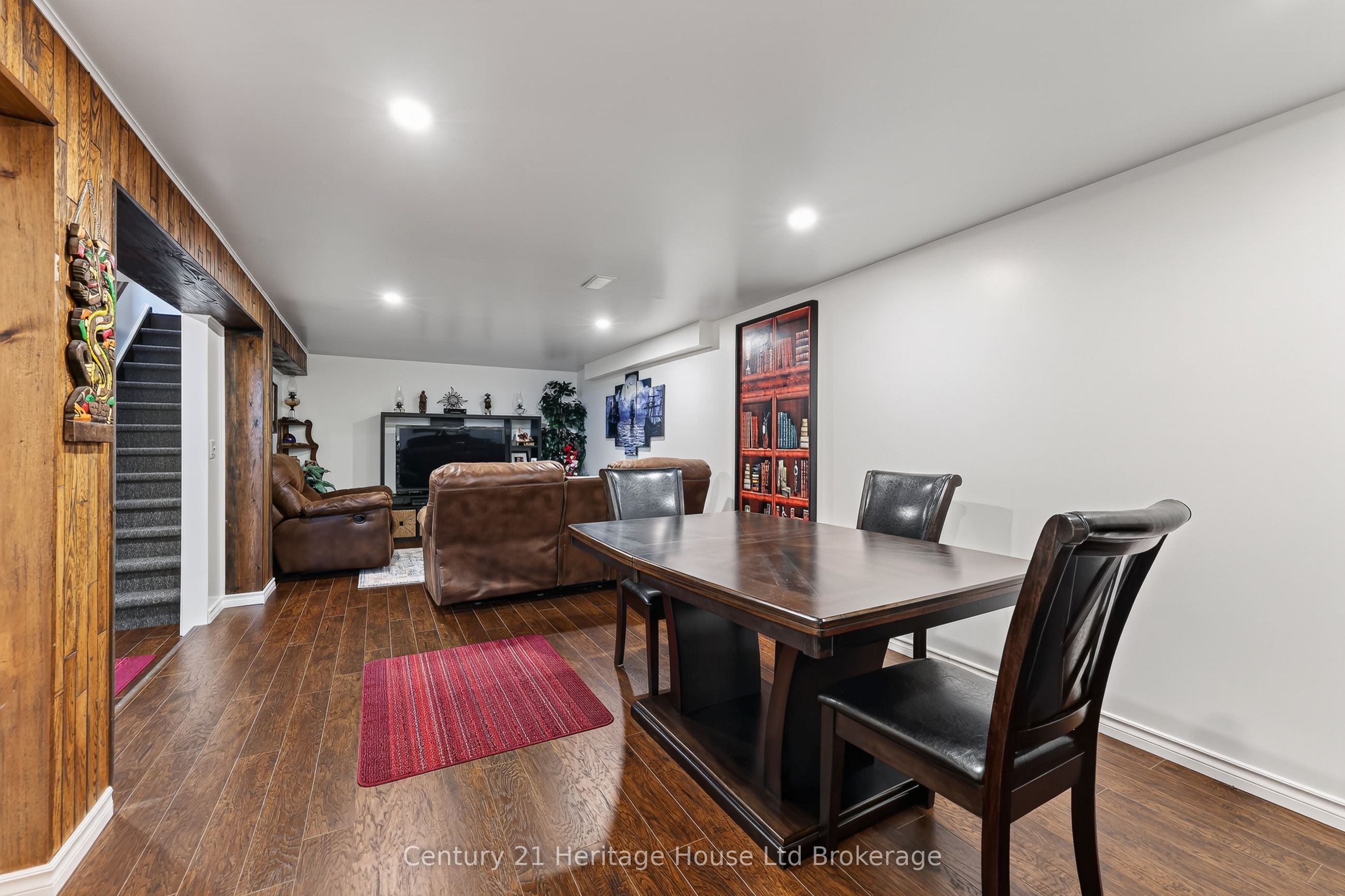 184726 Cornell Road Property Photo 4