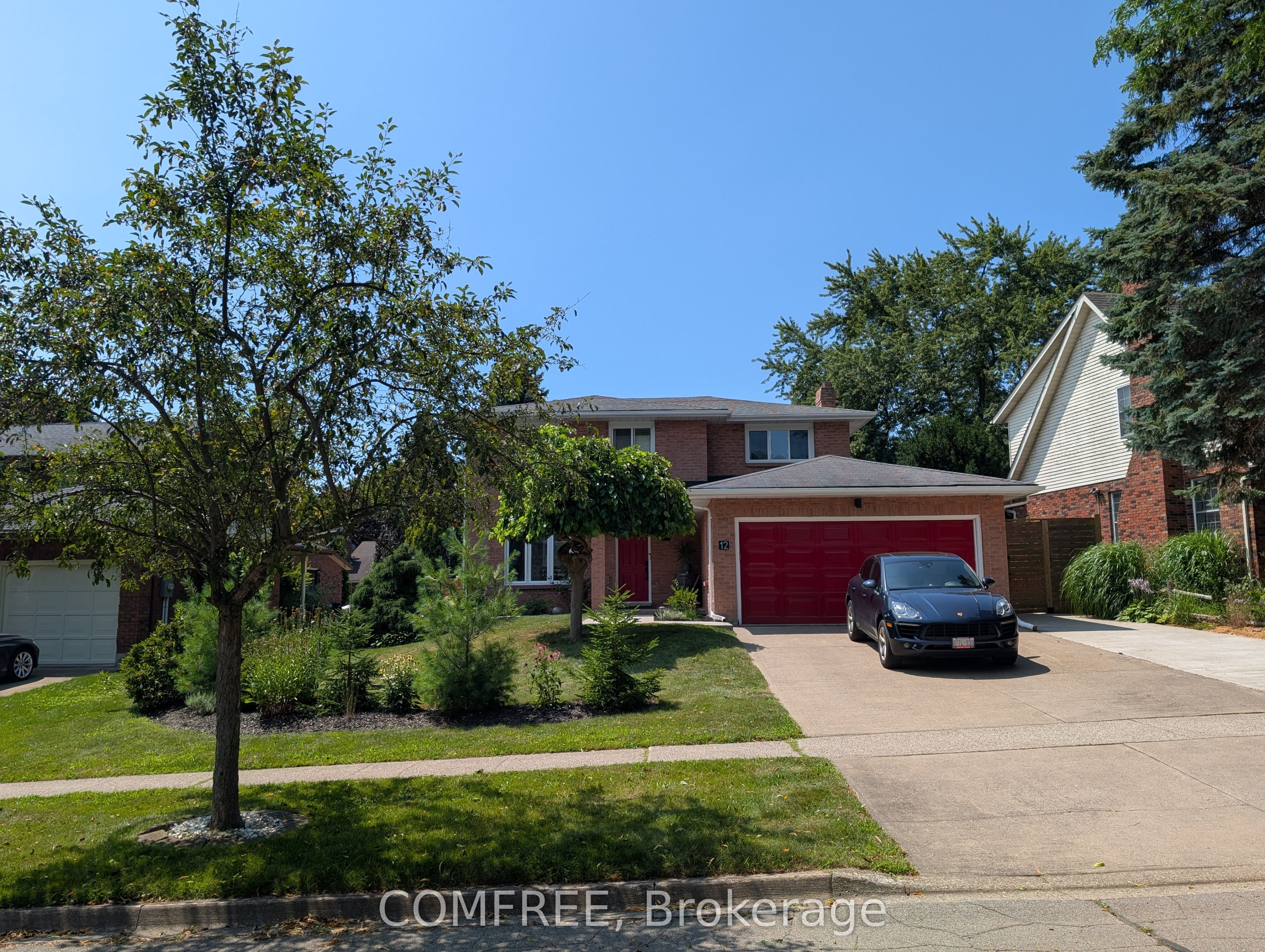 12 Millbridge Crescent Property Photo 1
