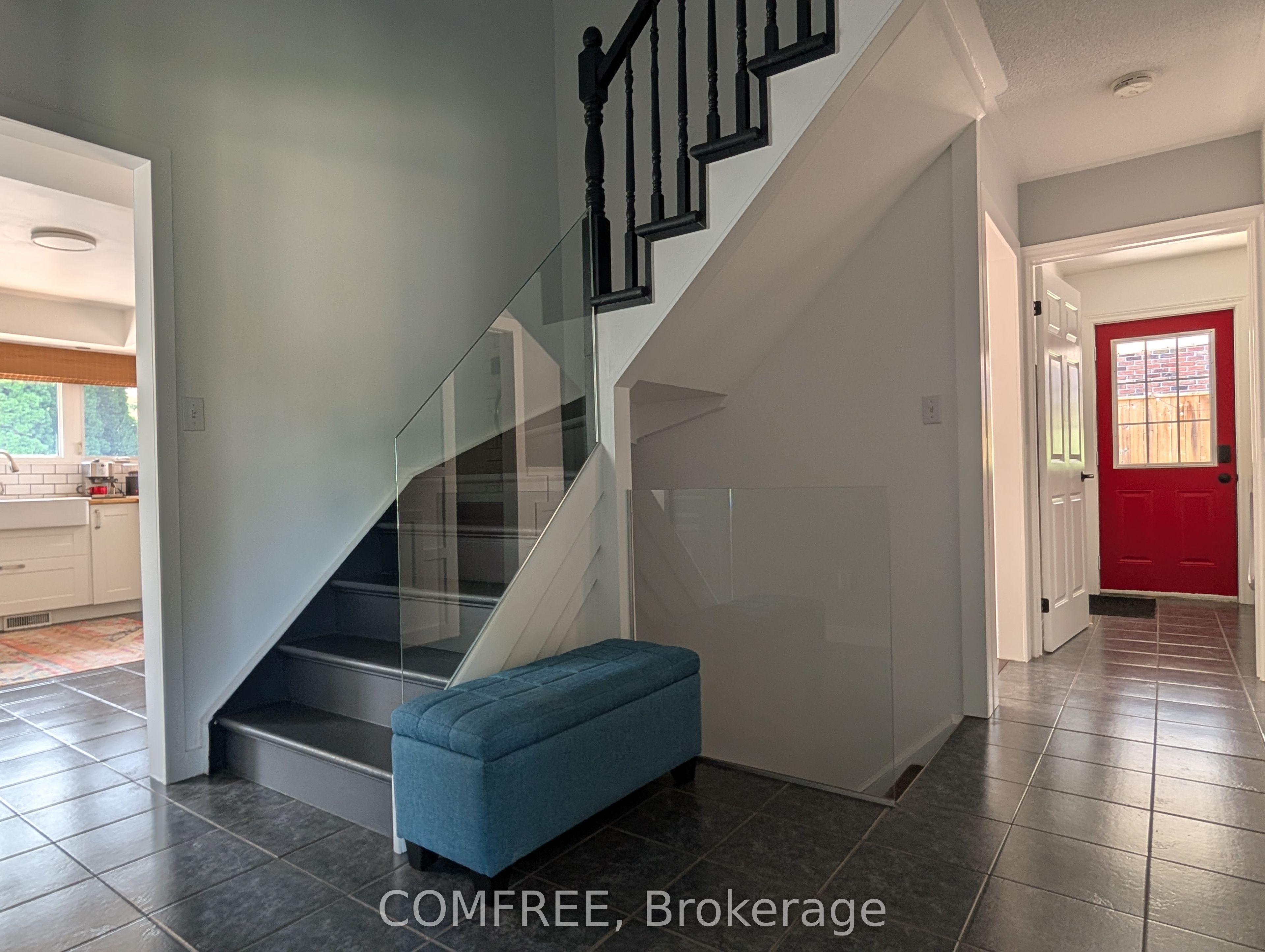 12 Millbridge Crescent Property Photo 4