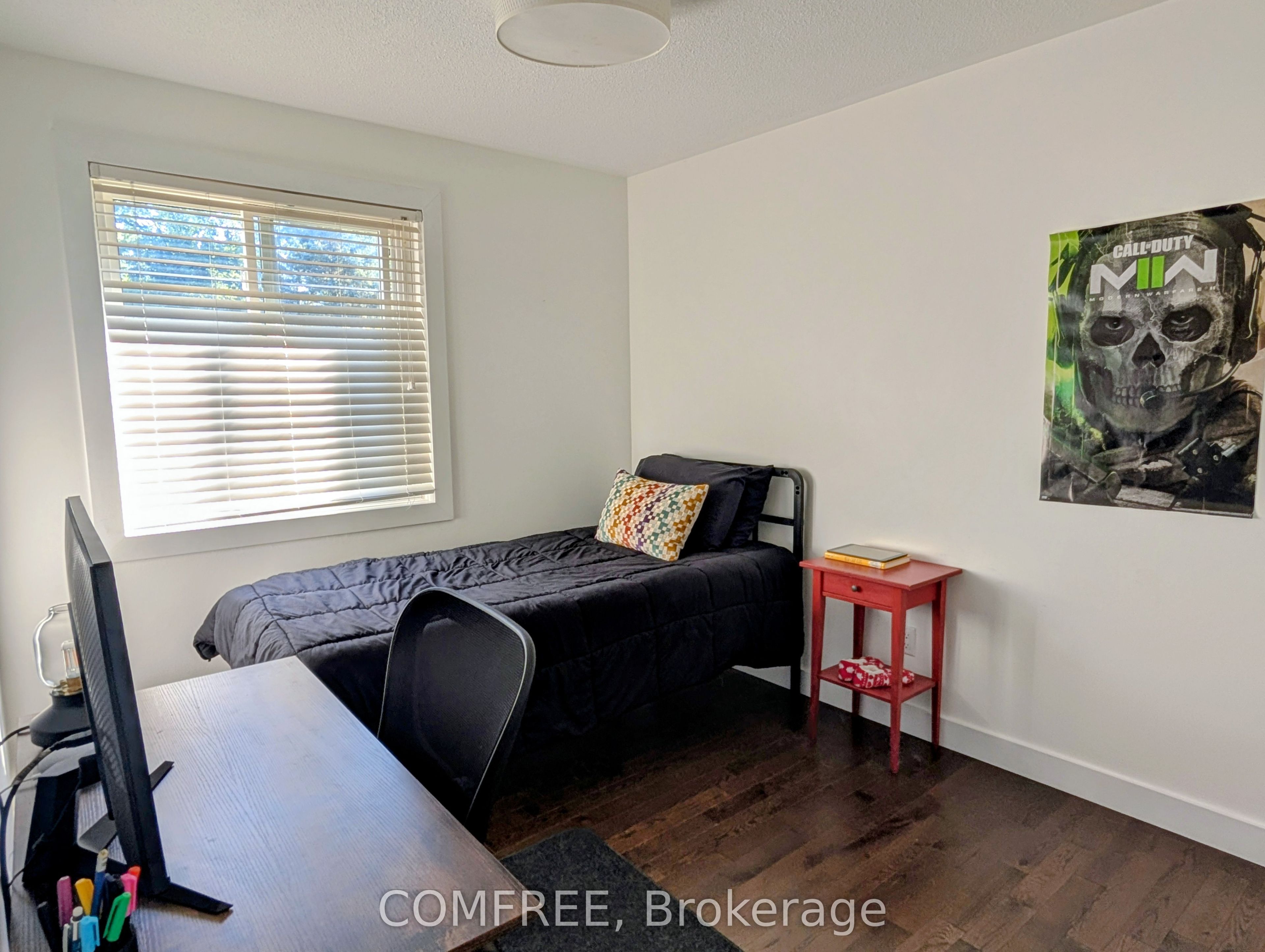 12 Millbridge Crescent Property Photo 24