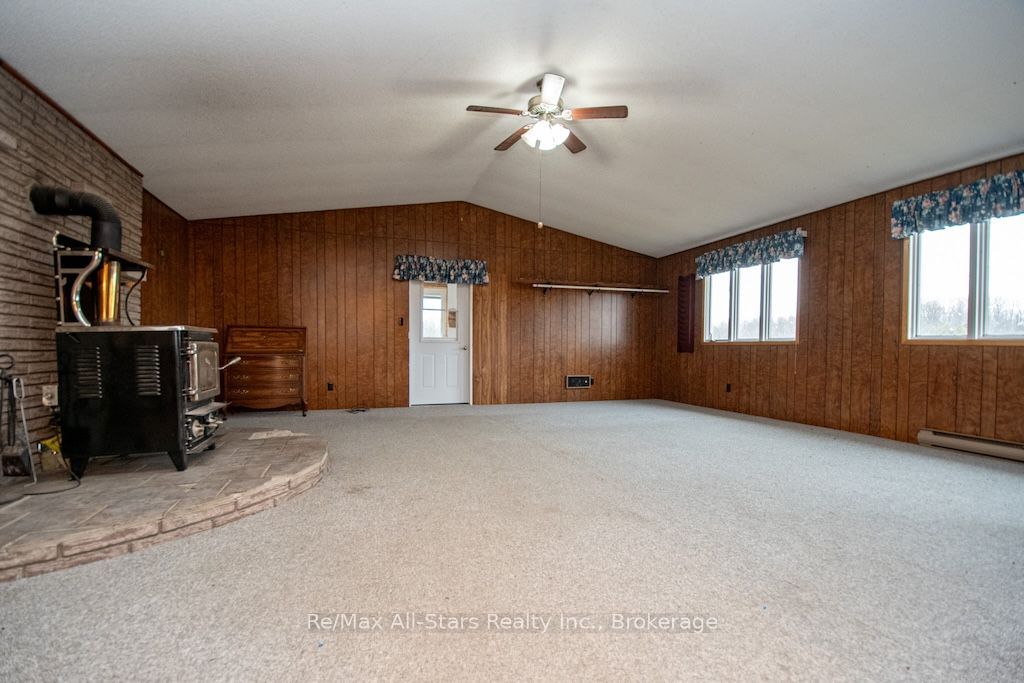 328 Carmel Road Property Photo 9