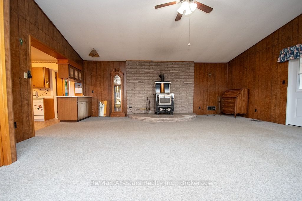 328 Carmel Road Property Photo 10