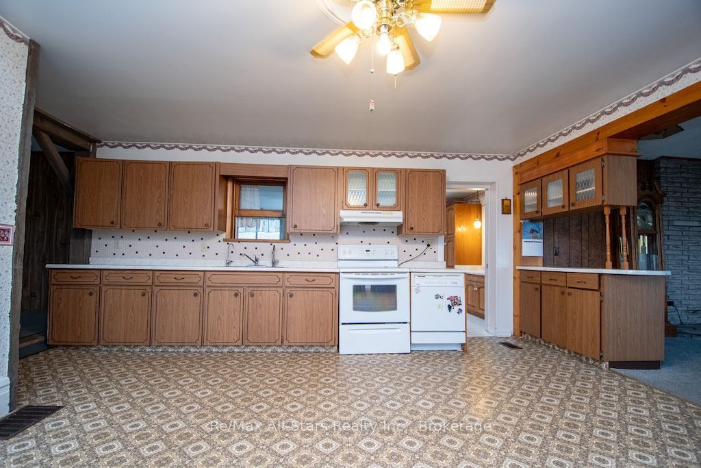 328 Carmel Road Property Photo 16
