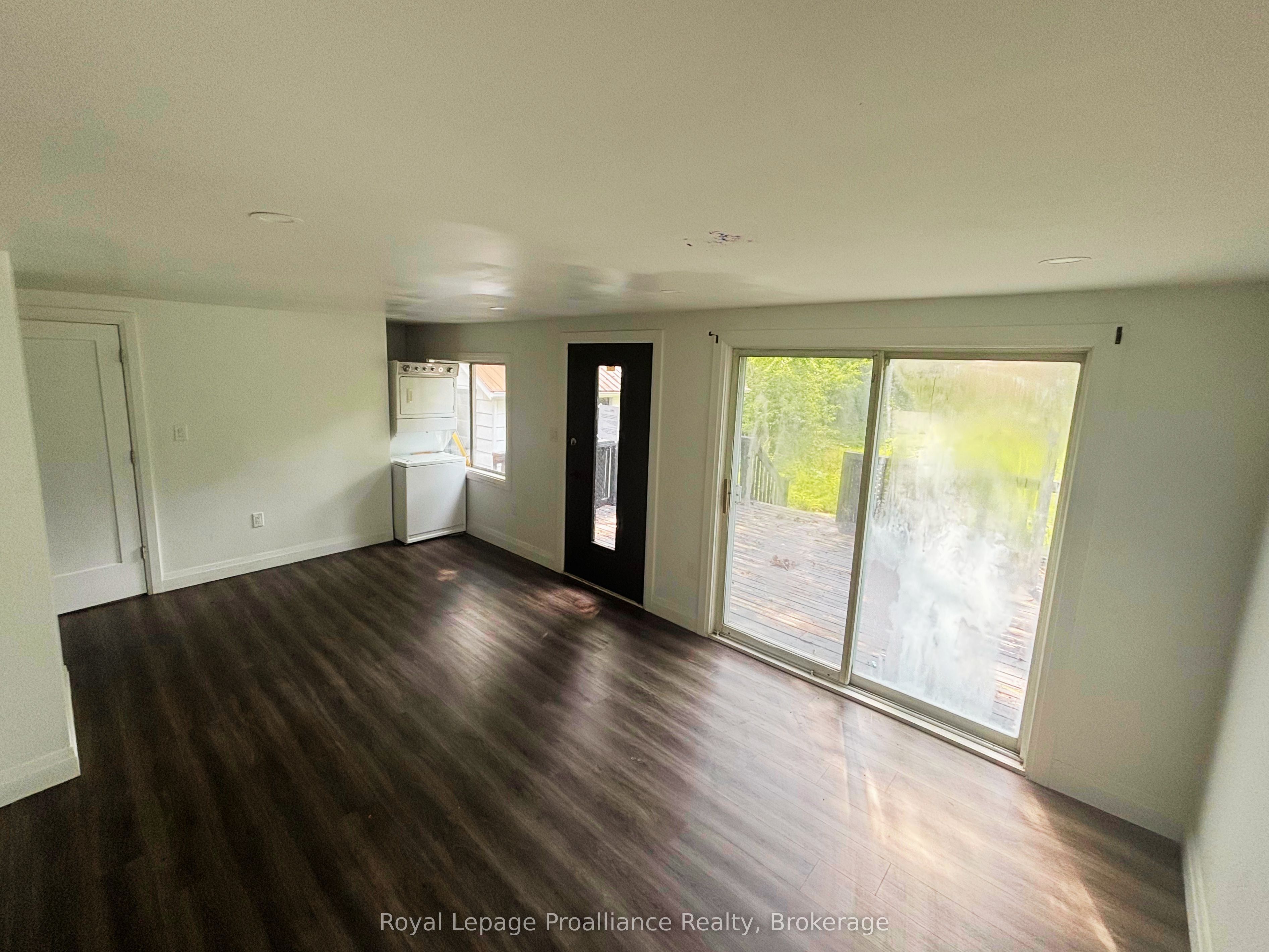18 Ritchie Avenue Property Photo 5