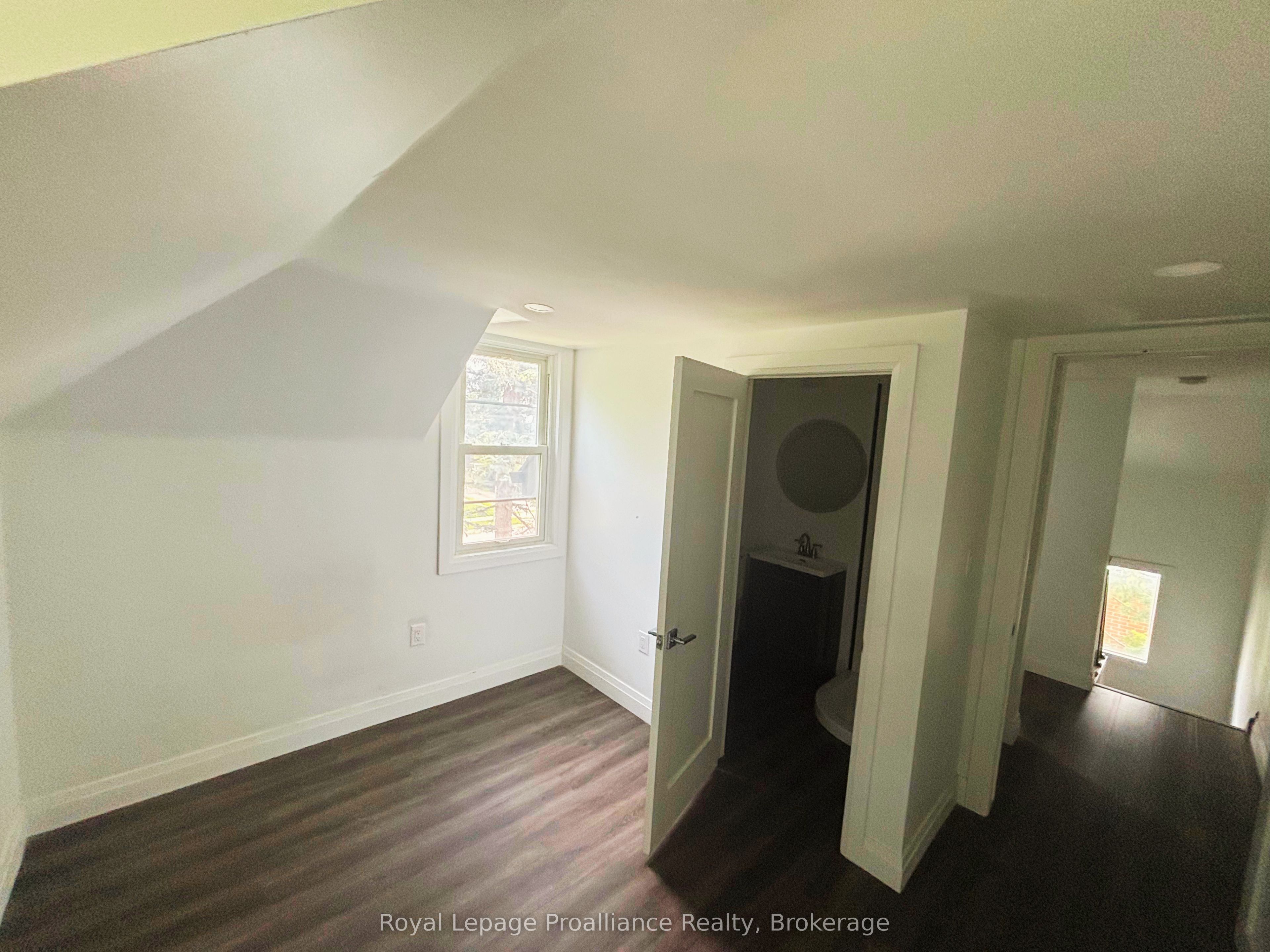 18 Ritchie Avenue Property Photo 11