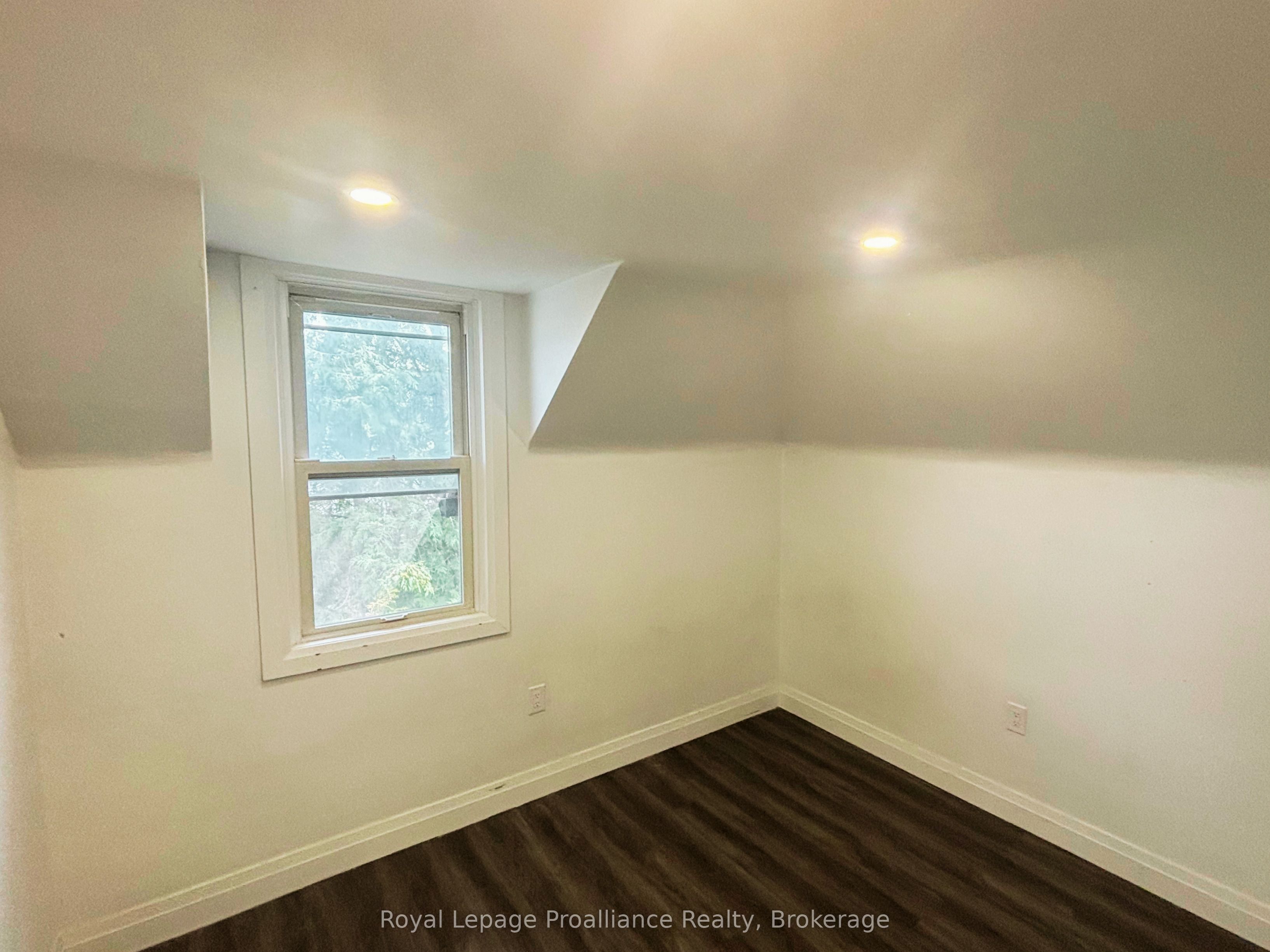 18 Ritchie Avenue Property Photo 14