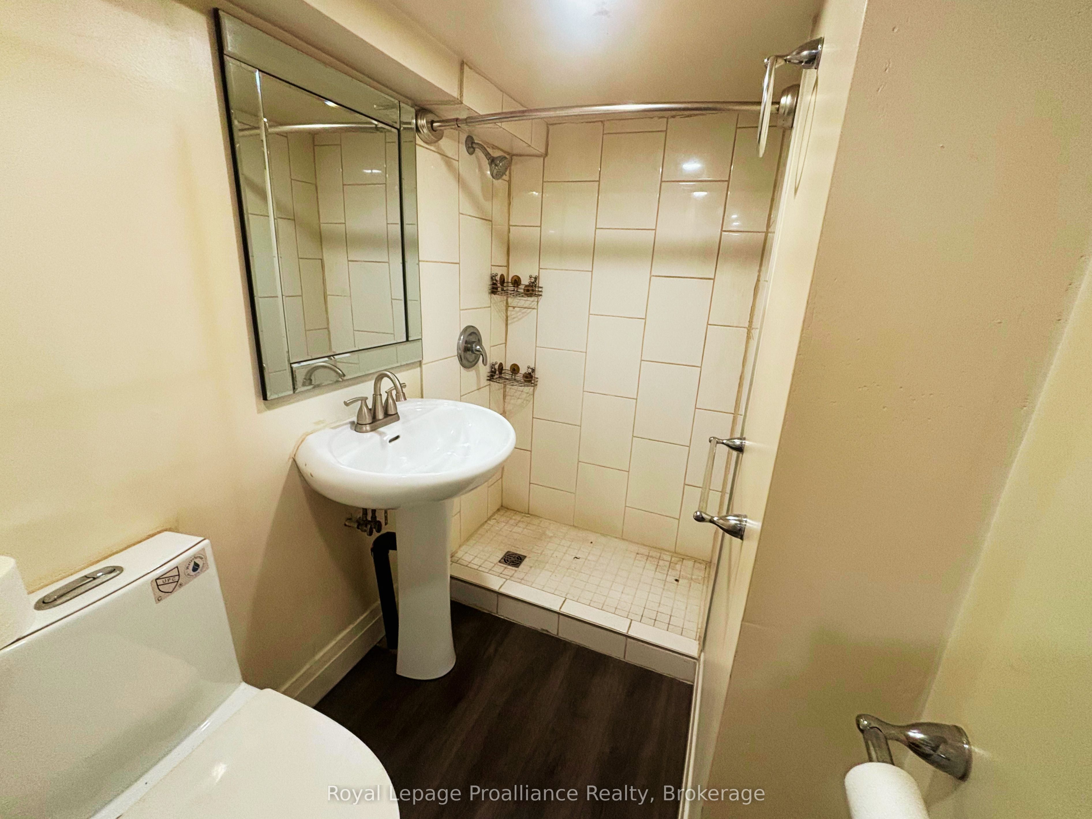 18 Ritchie Avenue Property Photo 17