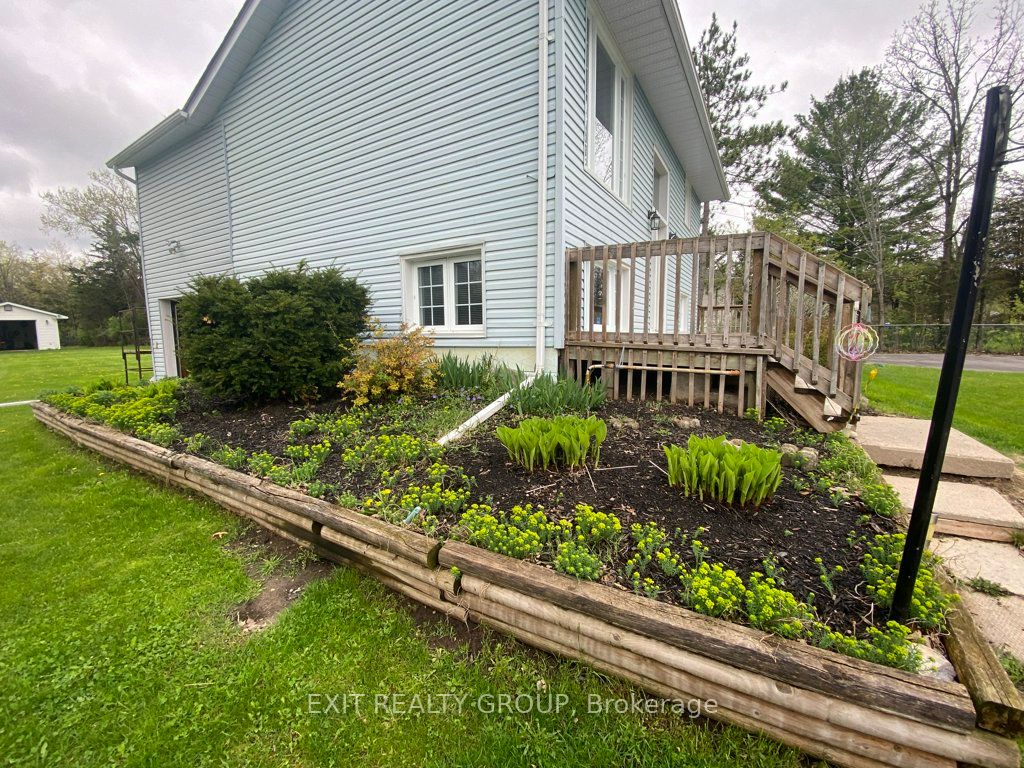 87 Bernard Long Road Property Photo 8