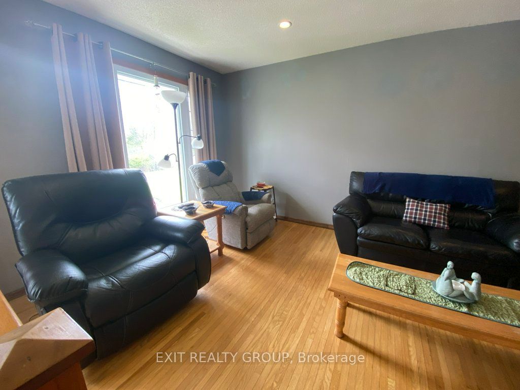 87 Bernard Long Road Property Photo 12