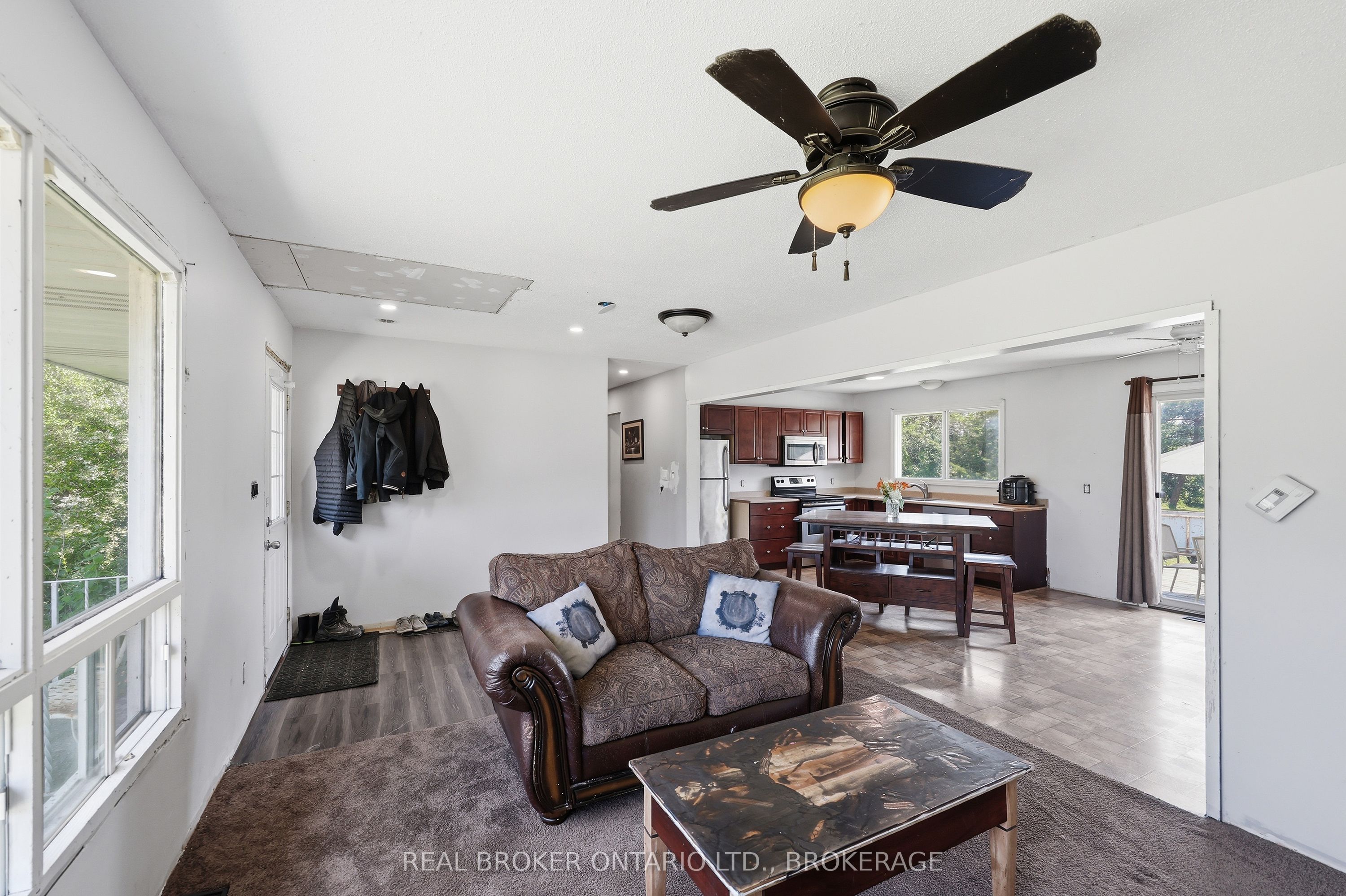 1013 River Road Property Photo 13