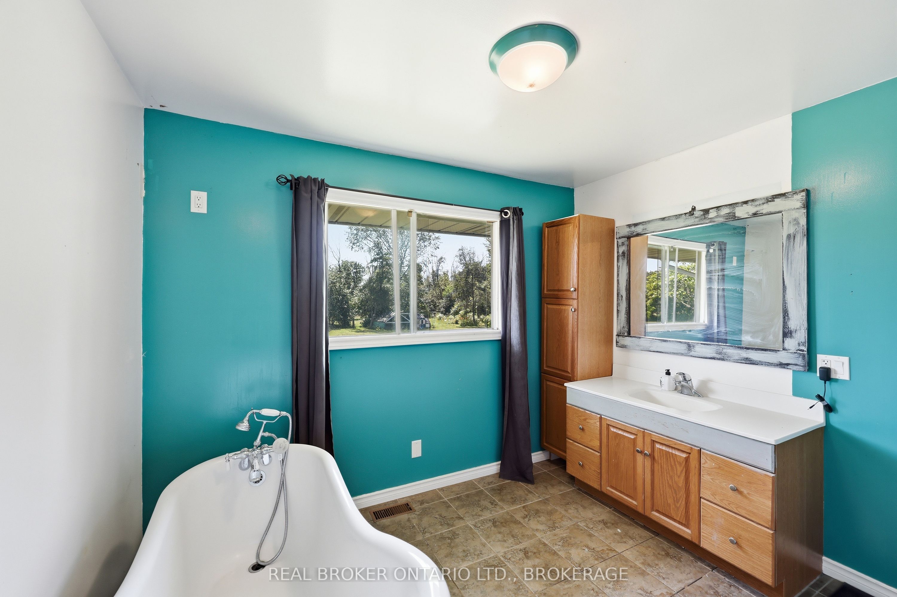 1013 River Road Property Photo 19