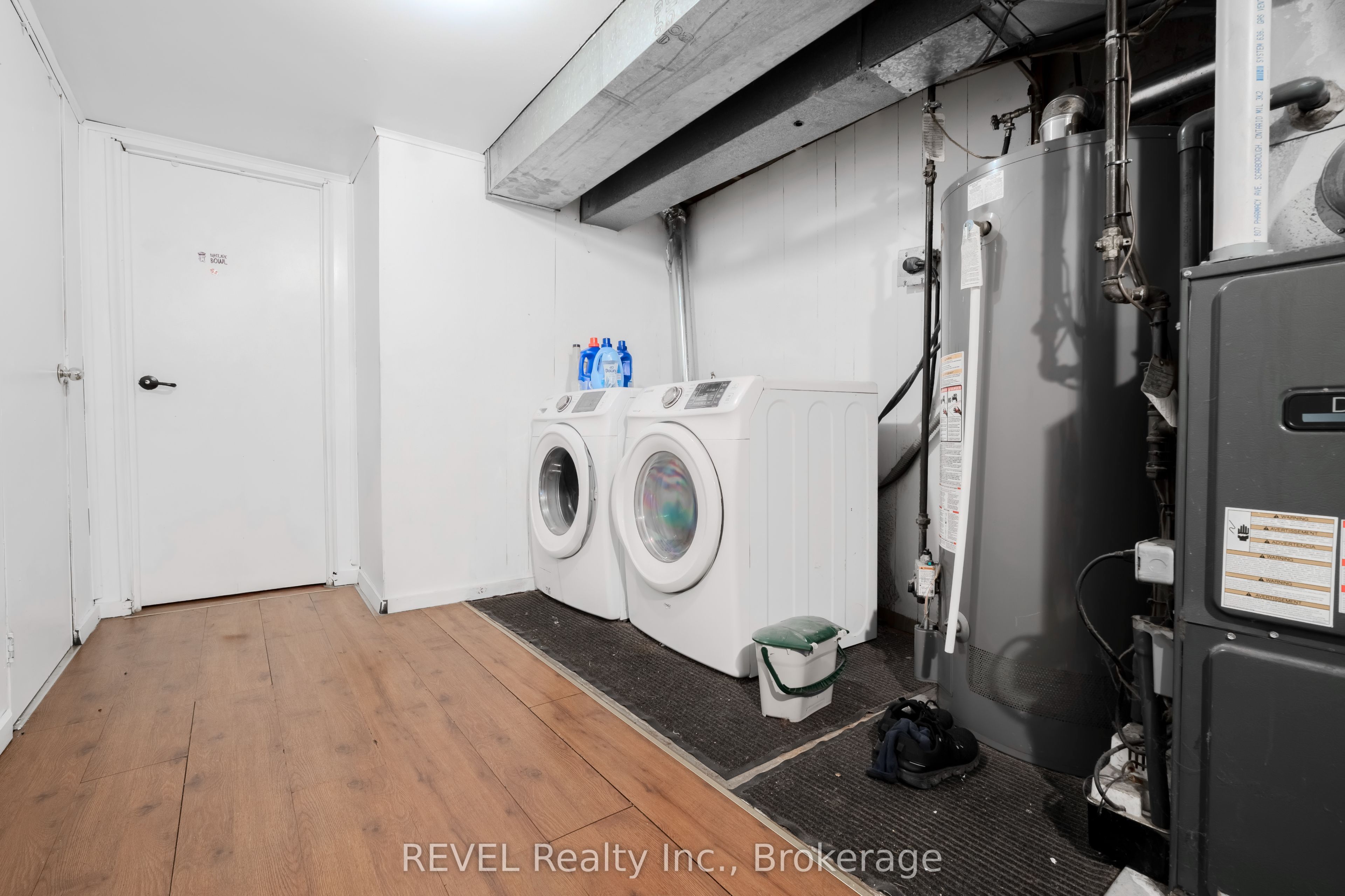 552 First Avenue Property Photo 20