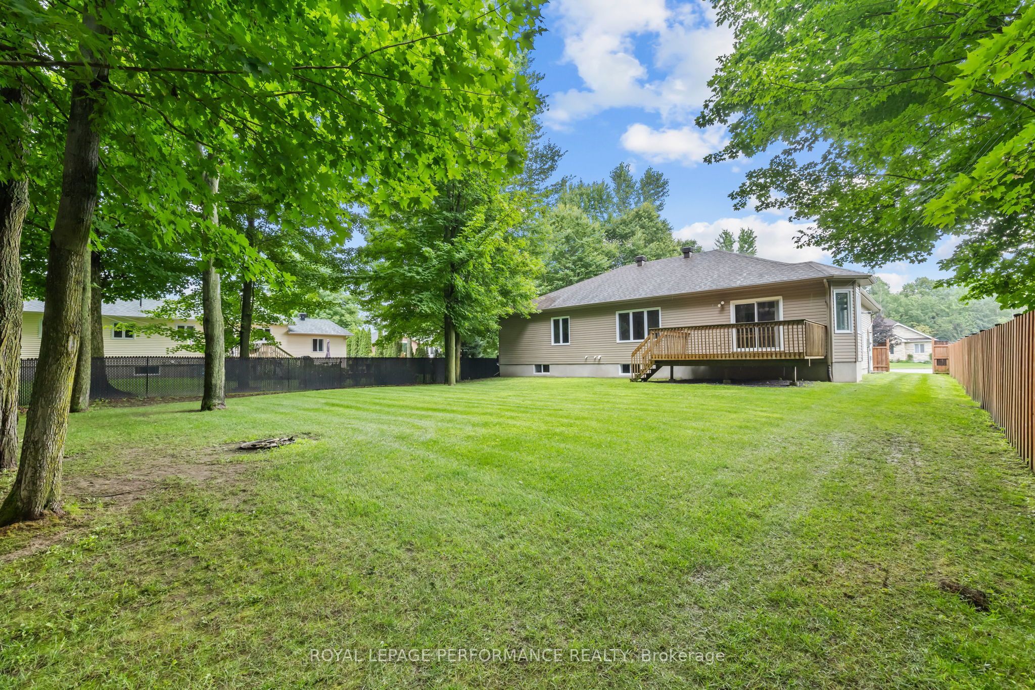 115 Larose Lane Property Photo 43