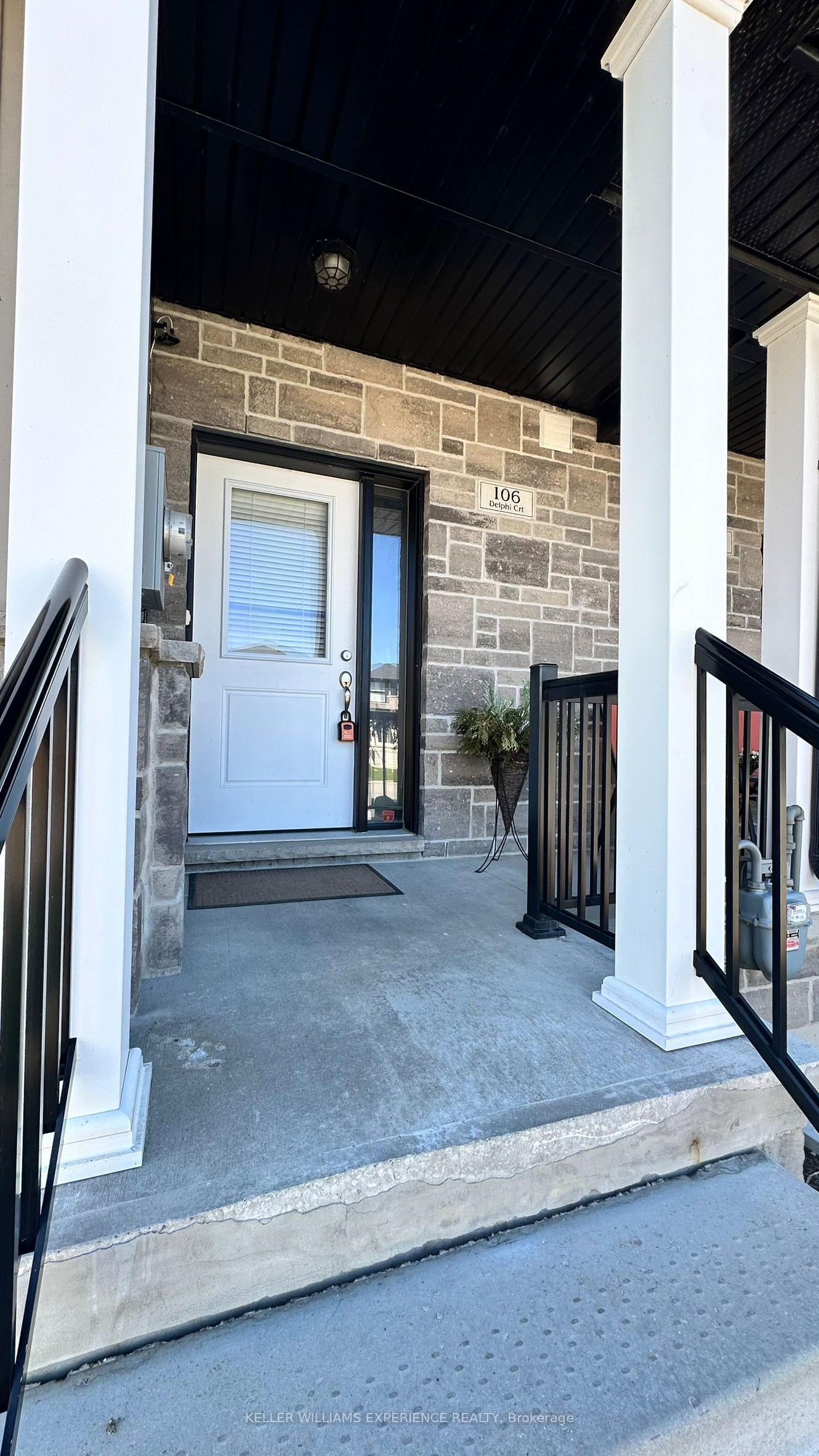 106 Delphi Court Property Photo 1