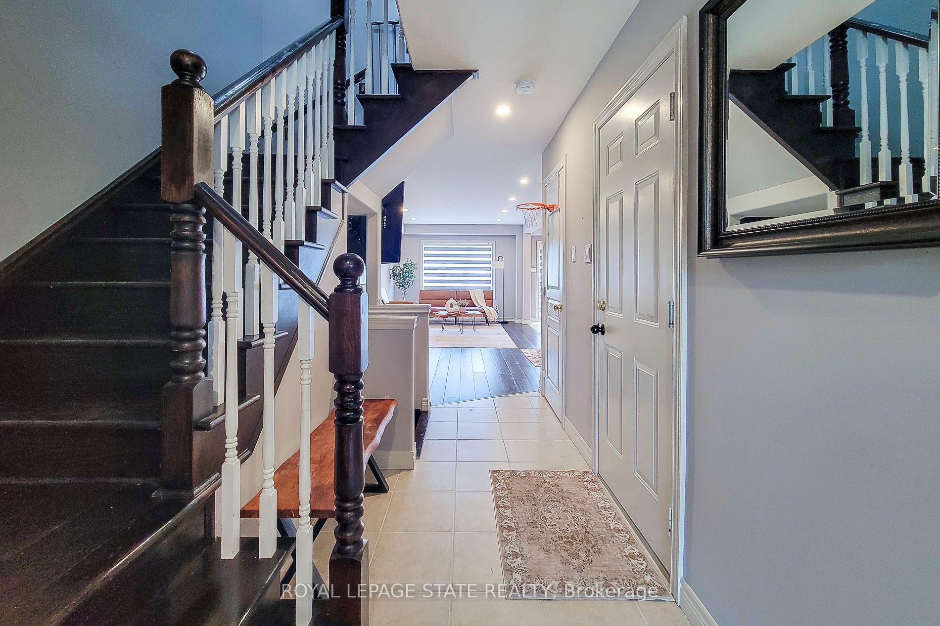 26 Magnificent Way Property Photo 10