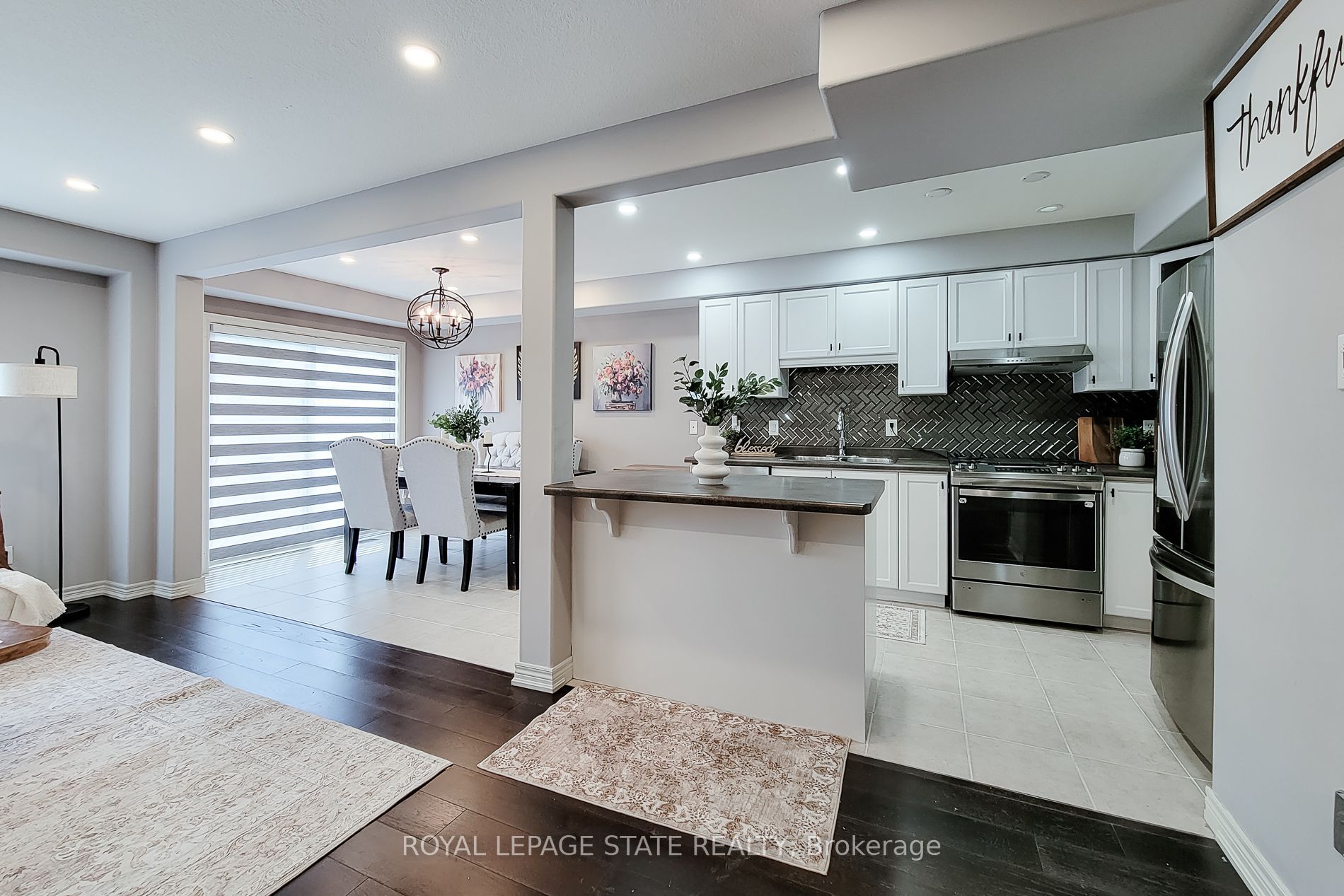 26 Magnificent Way Property Photo 15