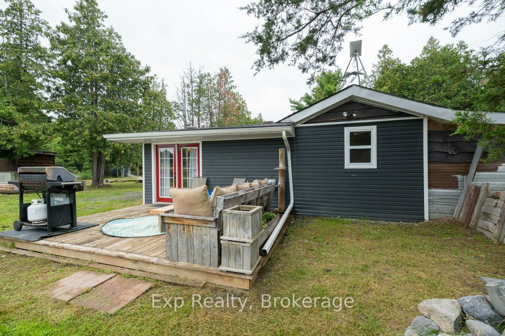 2822 Shannon Road Property Photo 11