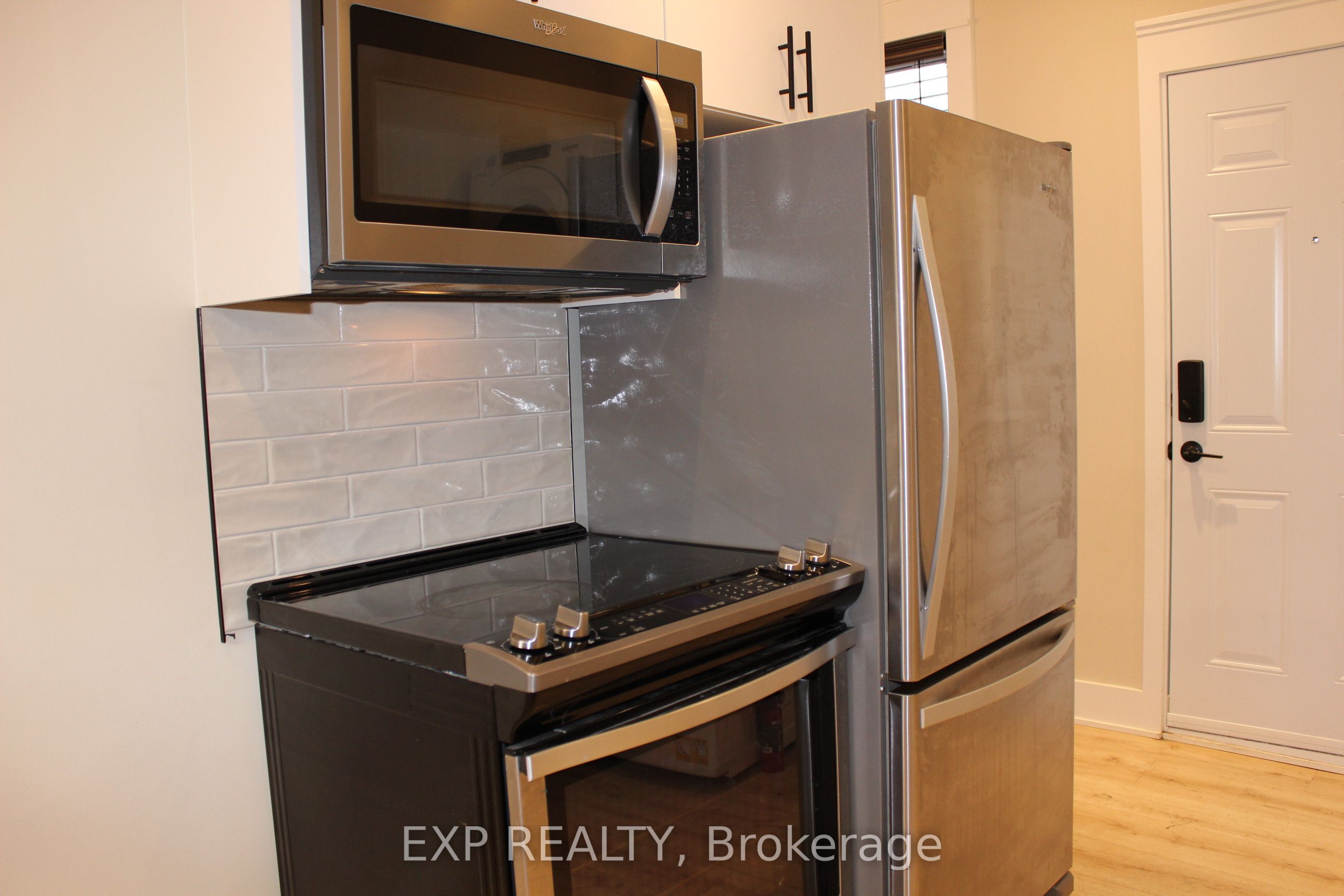 9 Kent Street A Property Photo 4