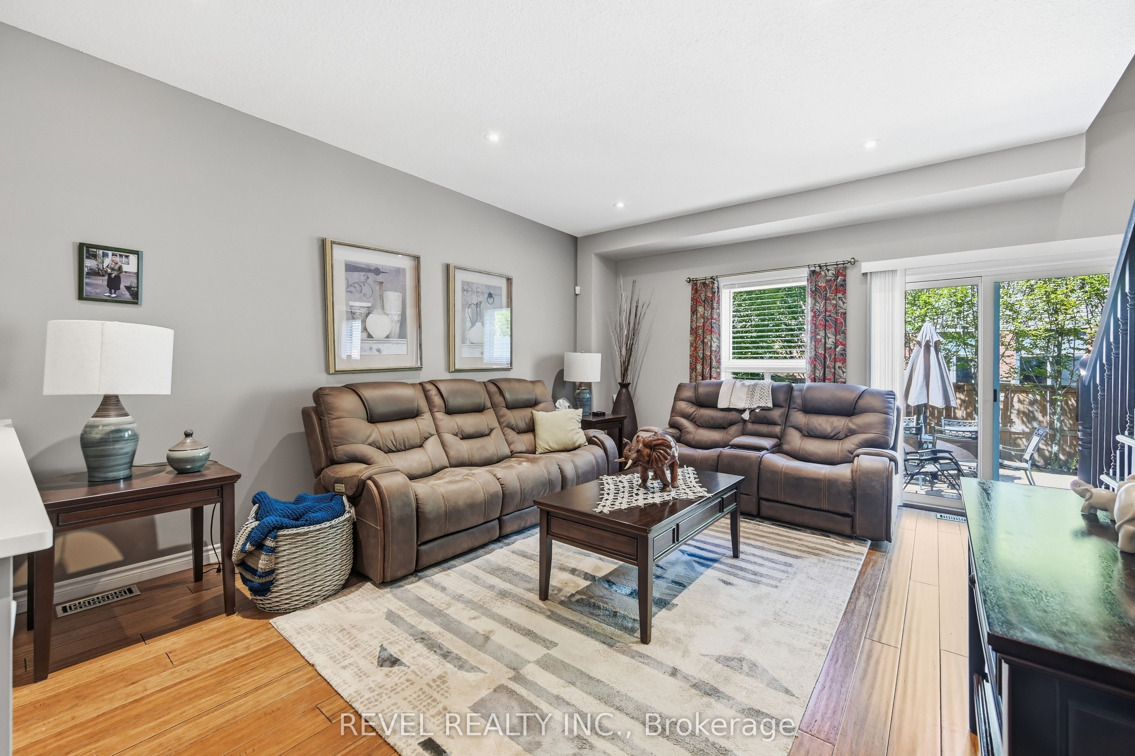 10 Kopperfield Lane Property Photo 13