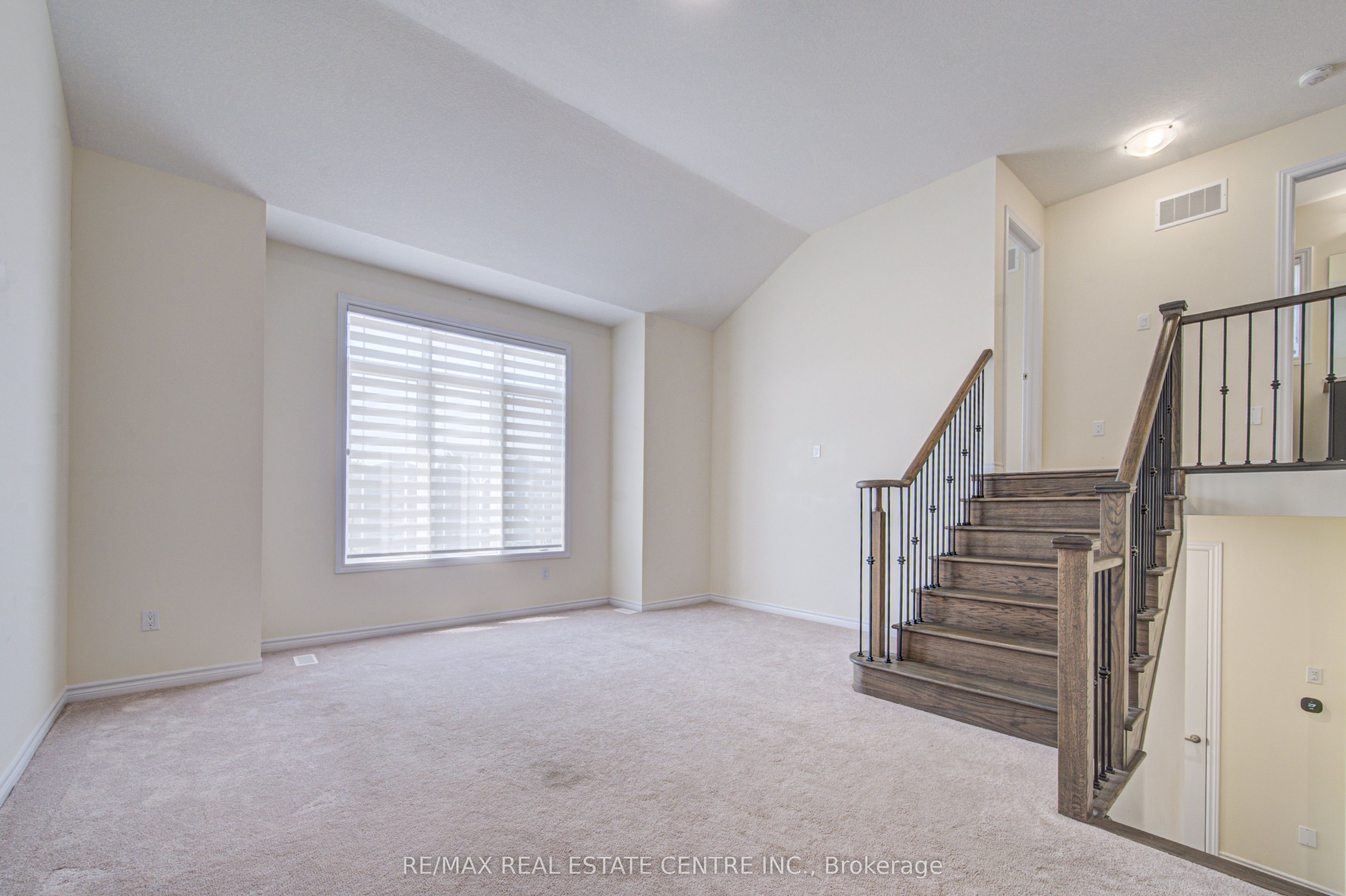 407 Dolman Street Property Photo 18