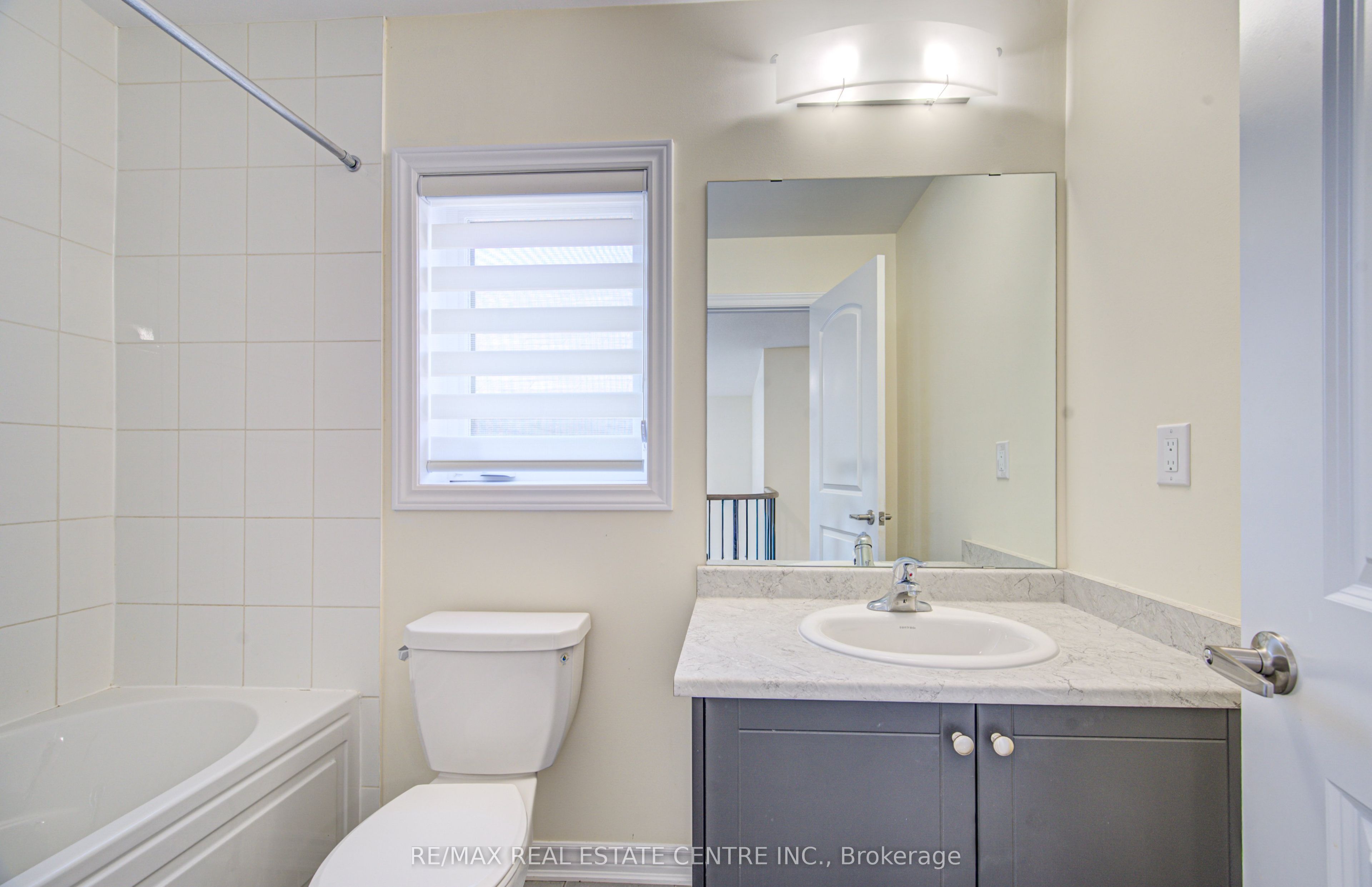 407 Dolman Street Property Photo 23
