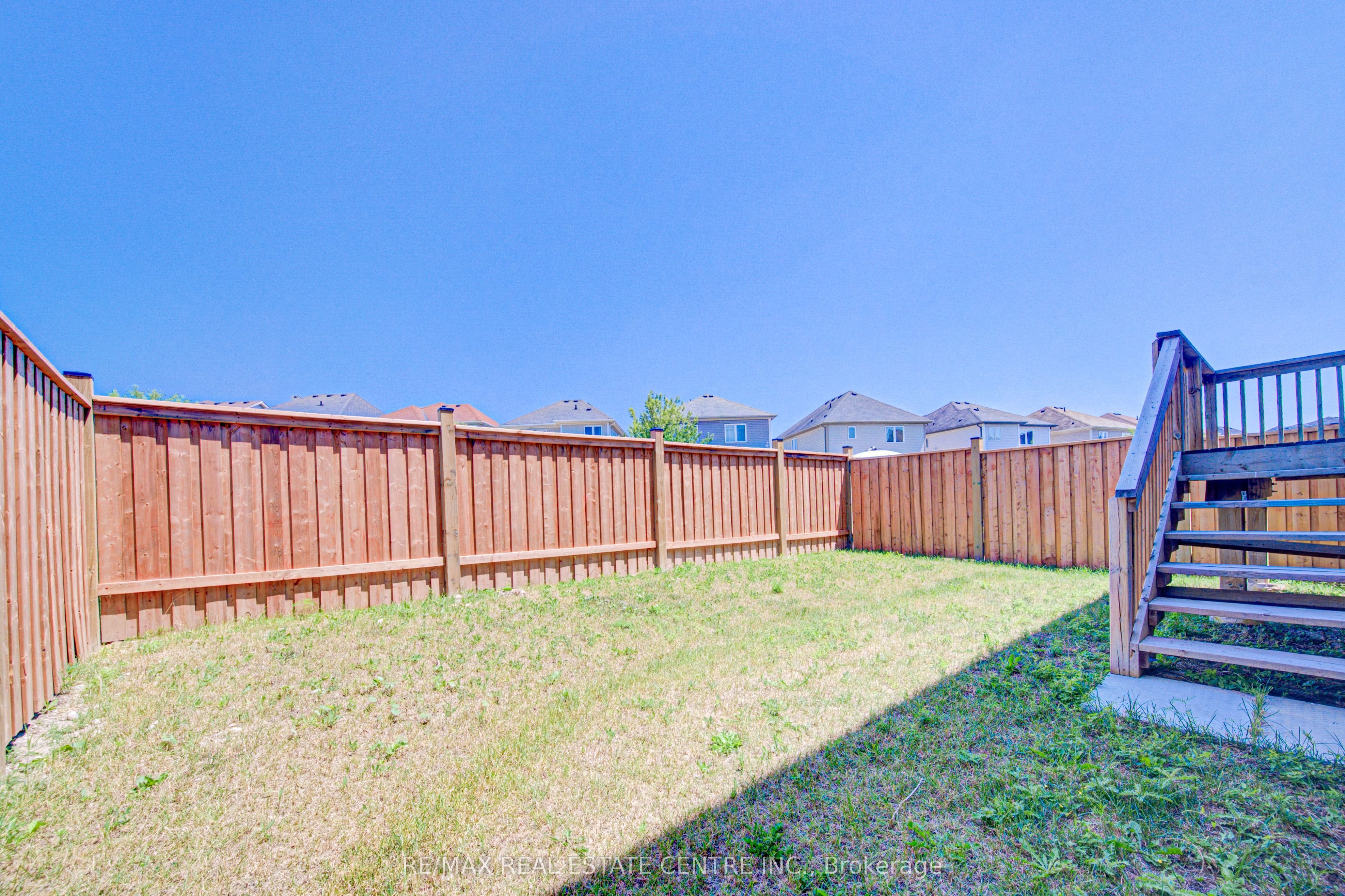 407 Dolman Street Property Photo 35