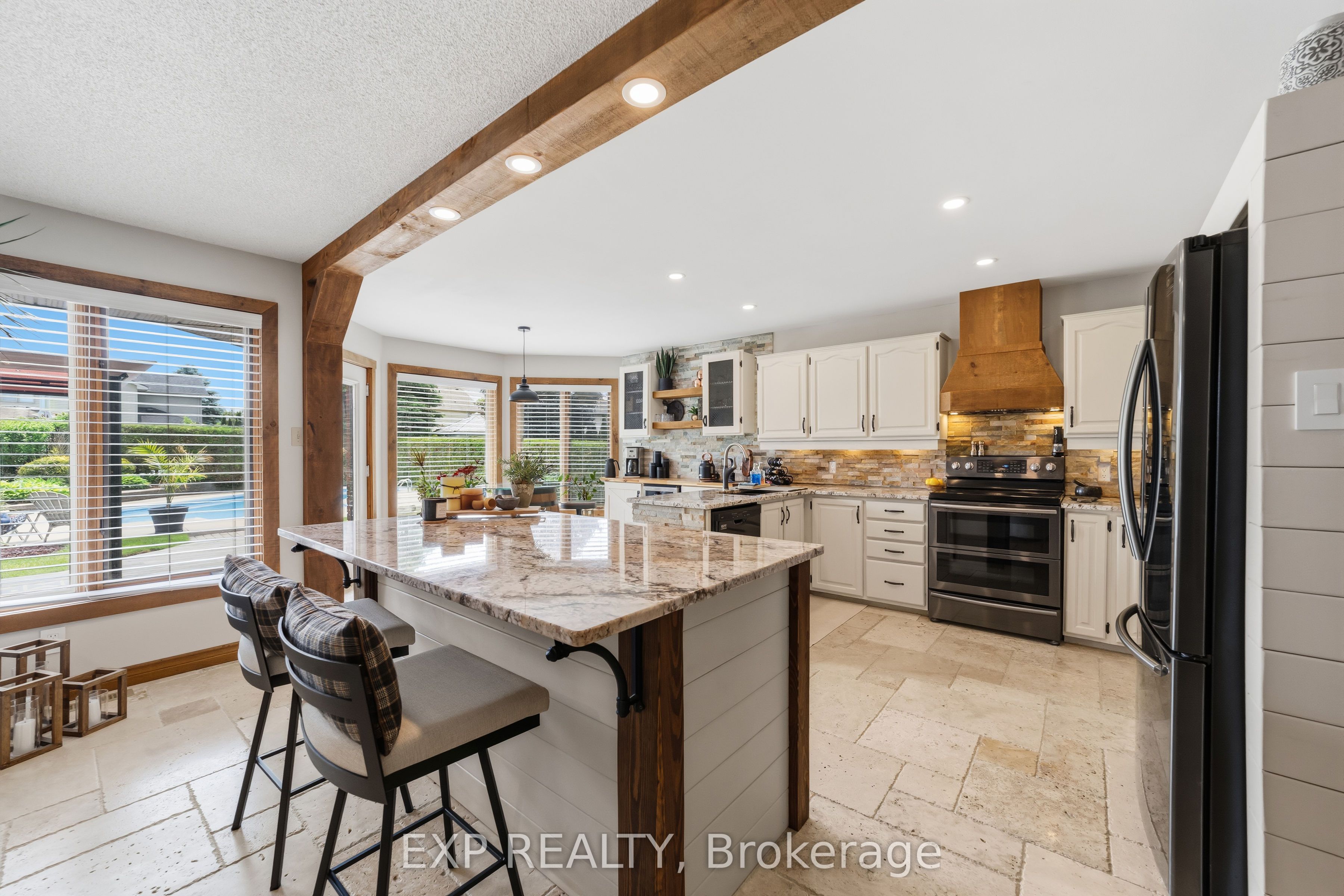 57 Valleyview Crescent Property Photo 6