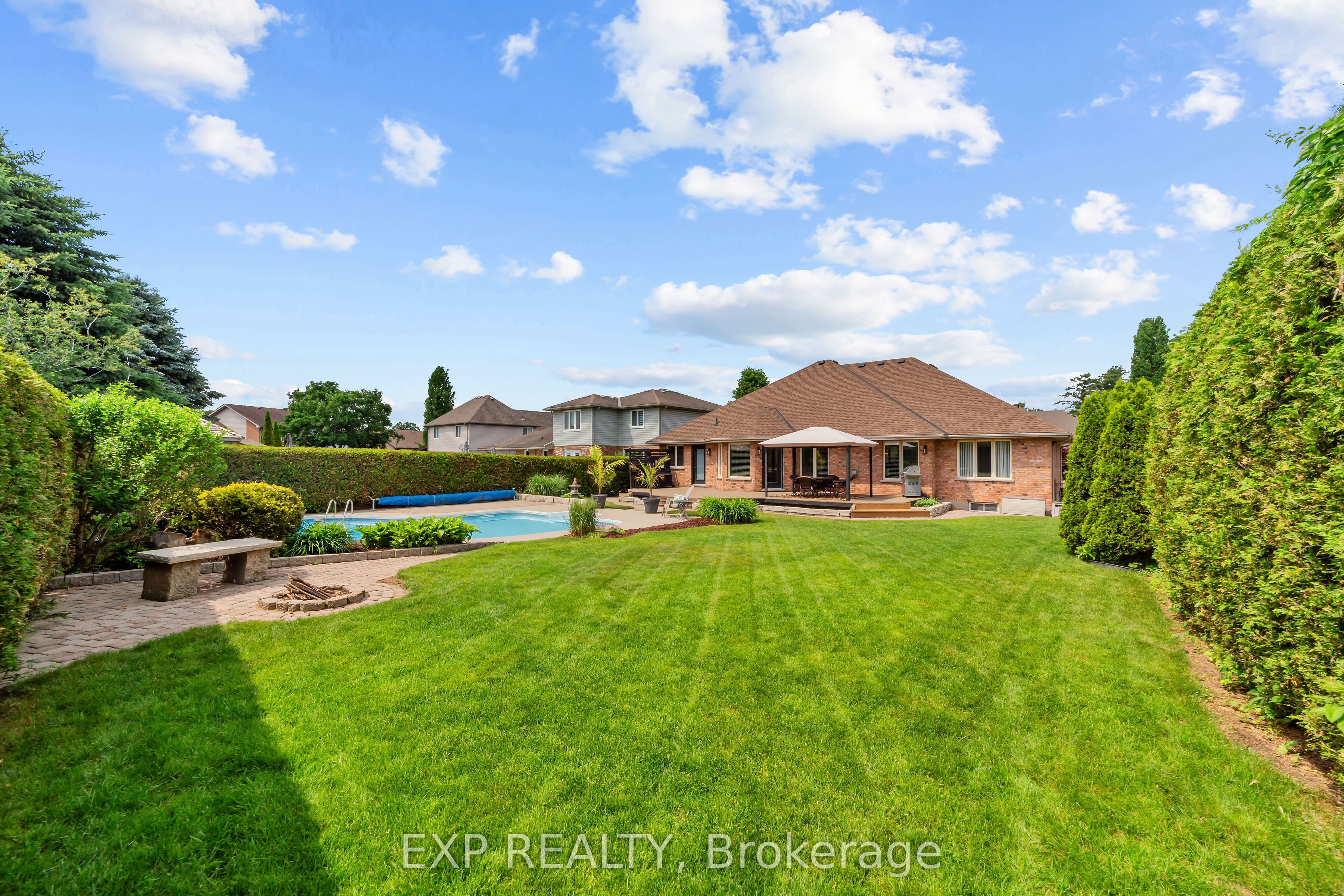 57 Valleyview Crescent Property Photo 35