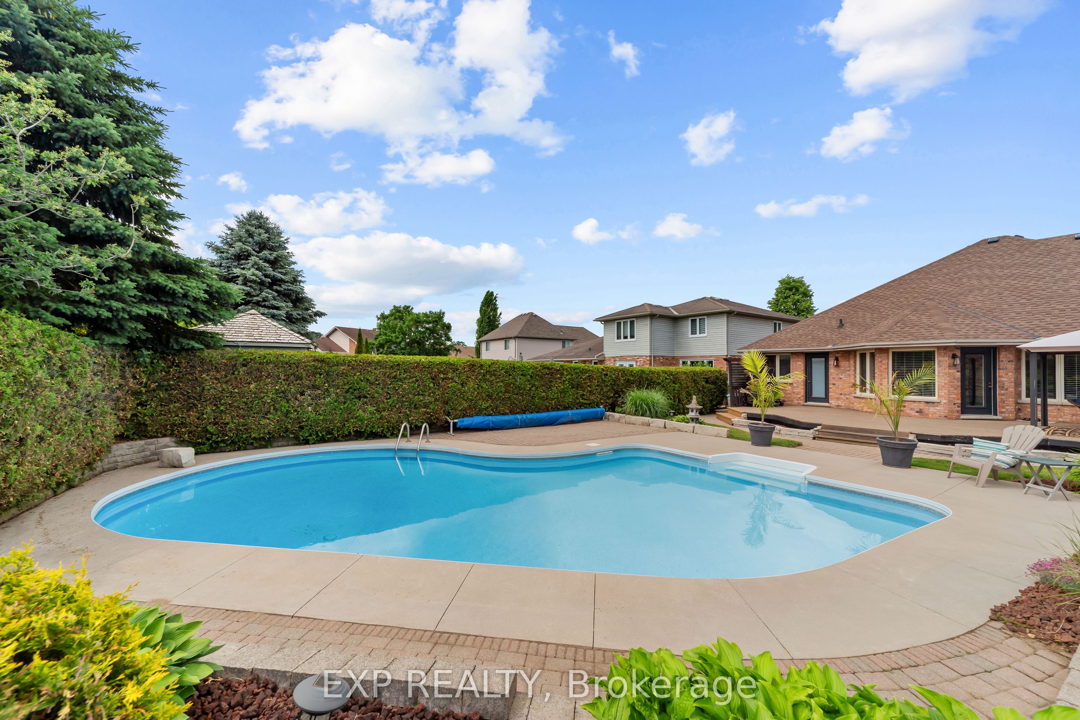 57 Valleyview Crescent Property Photo 39