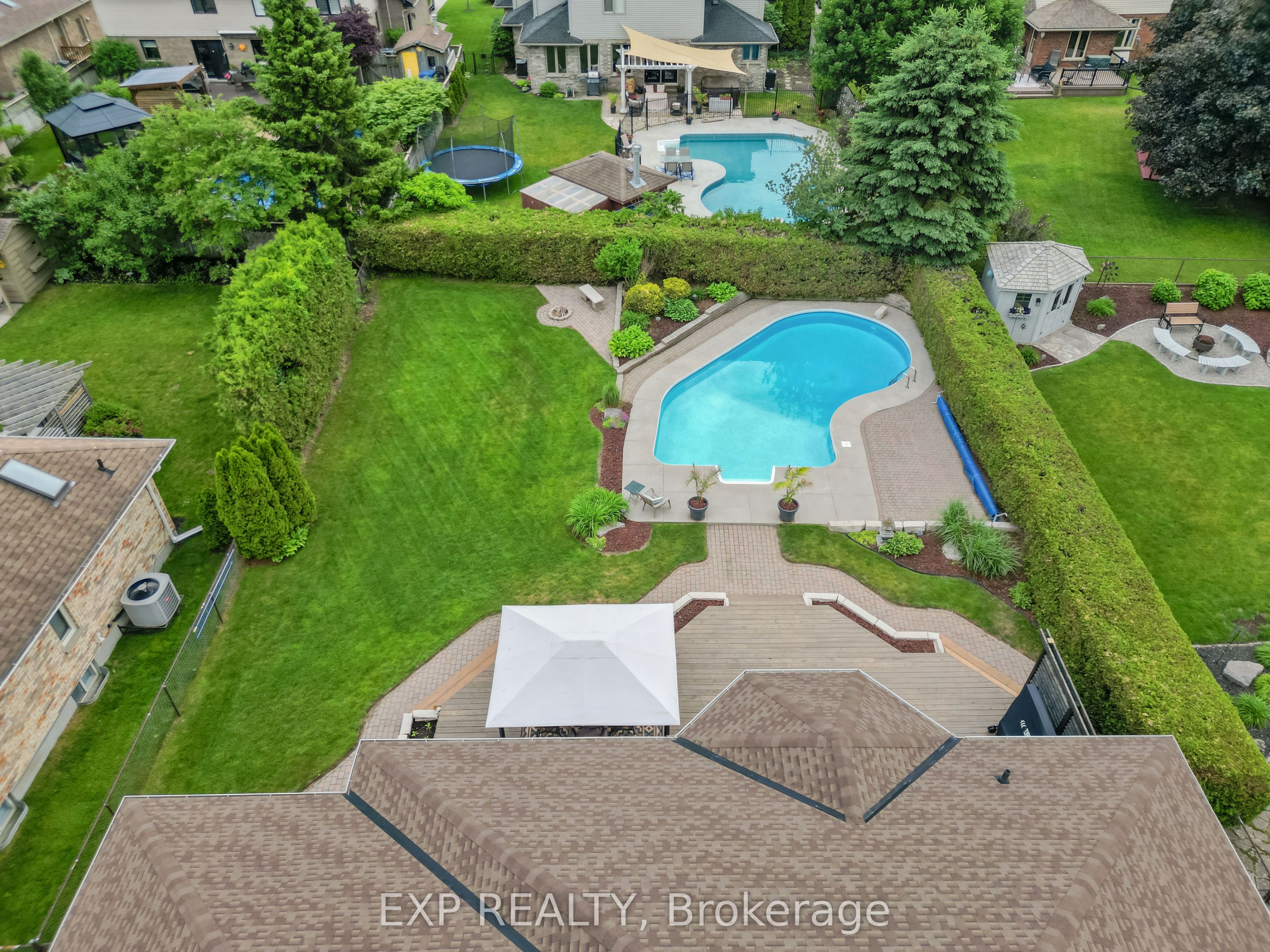 57 Valleyview Crescent Property Photo 40