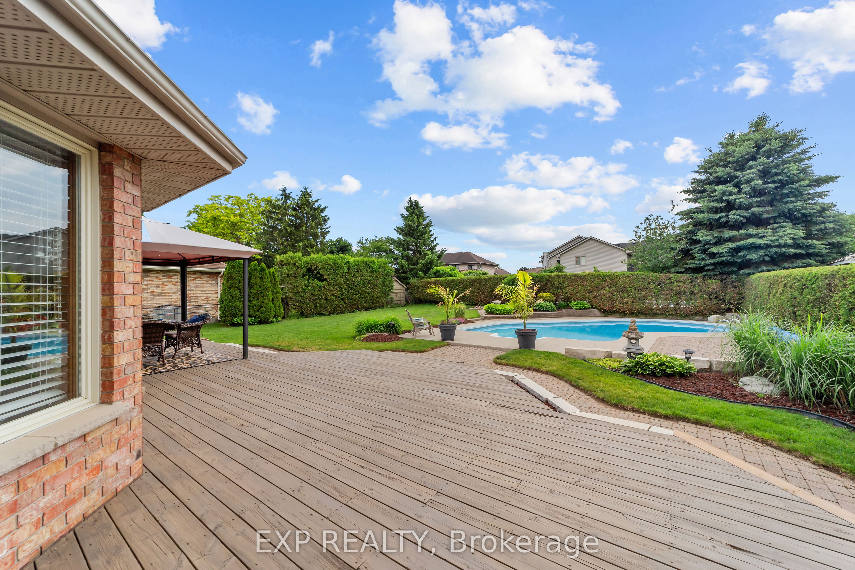 57 Valleyview Crescent Property Photo 43