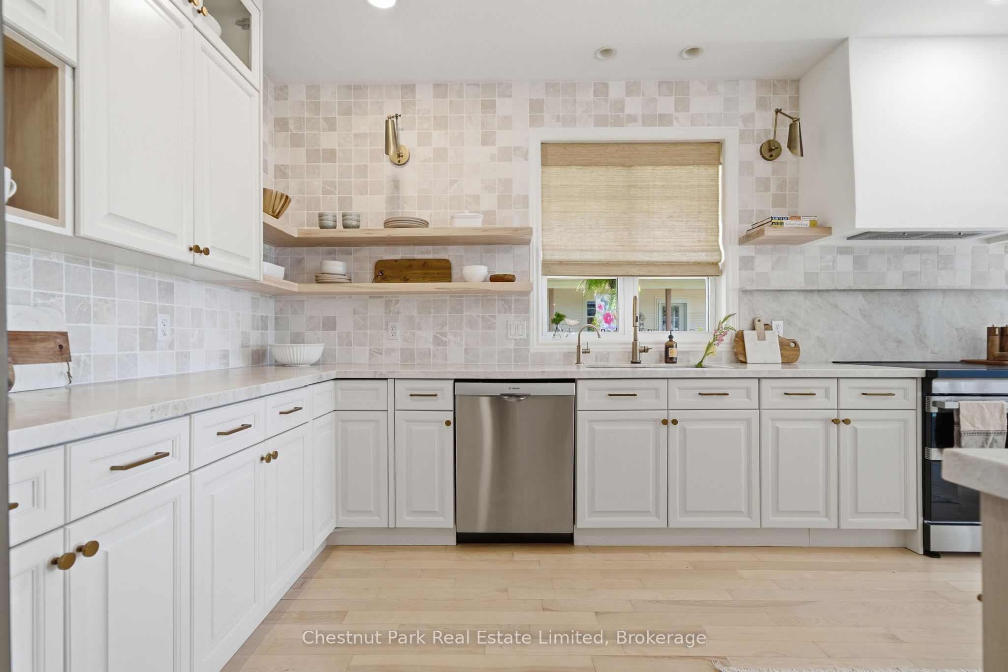 50 Tipperary Road Property Photo 13