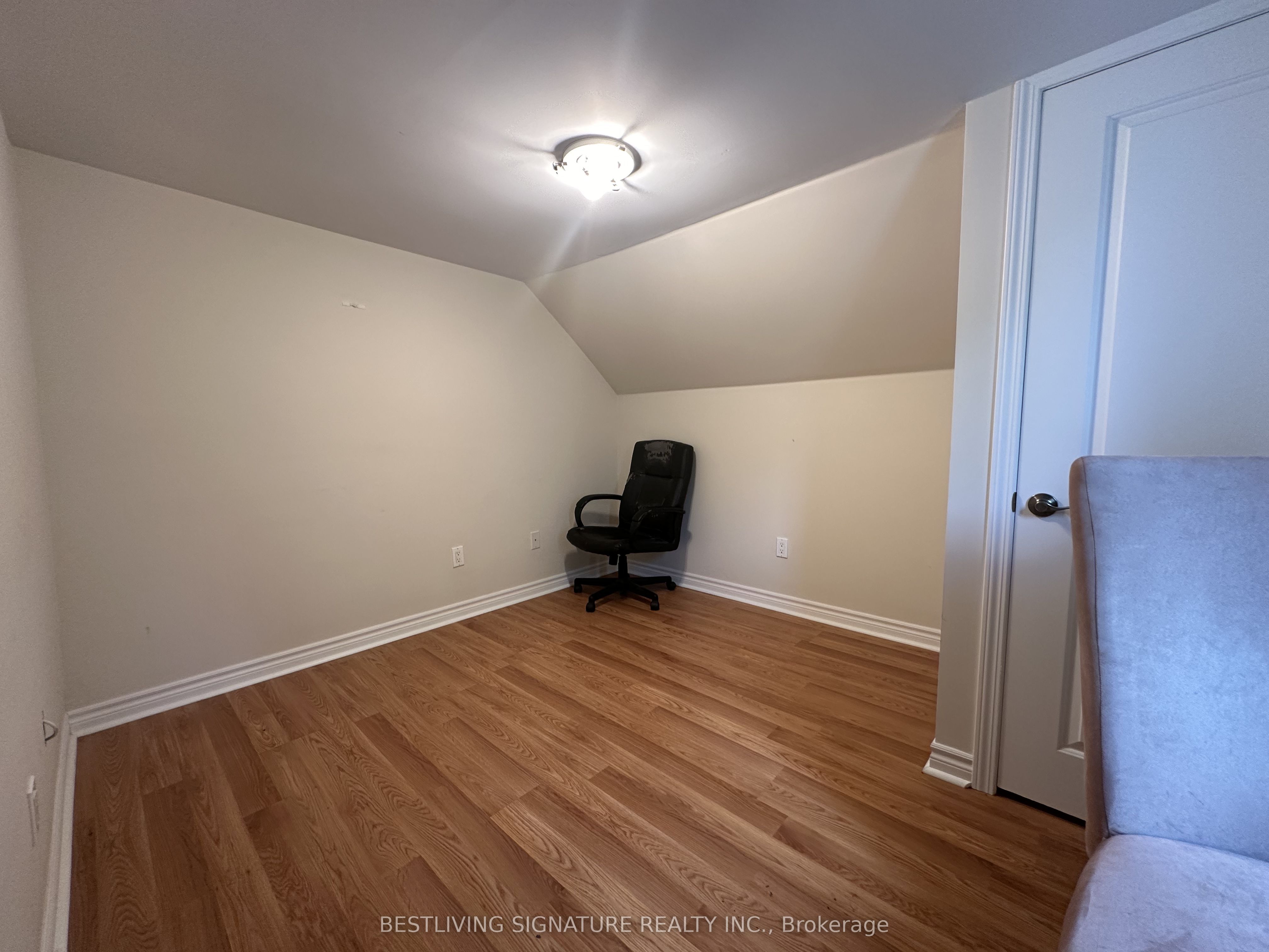 3752 Elm Tree Road Property Photo 11