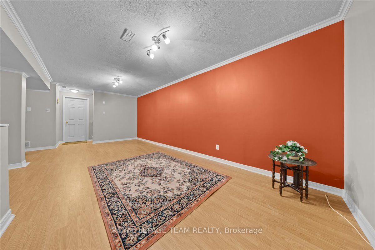 115 Fairlop Way Property Photo 28